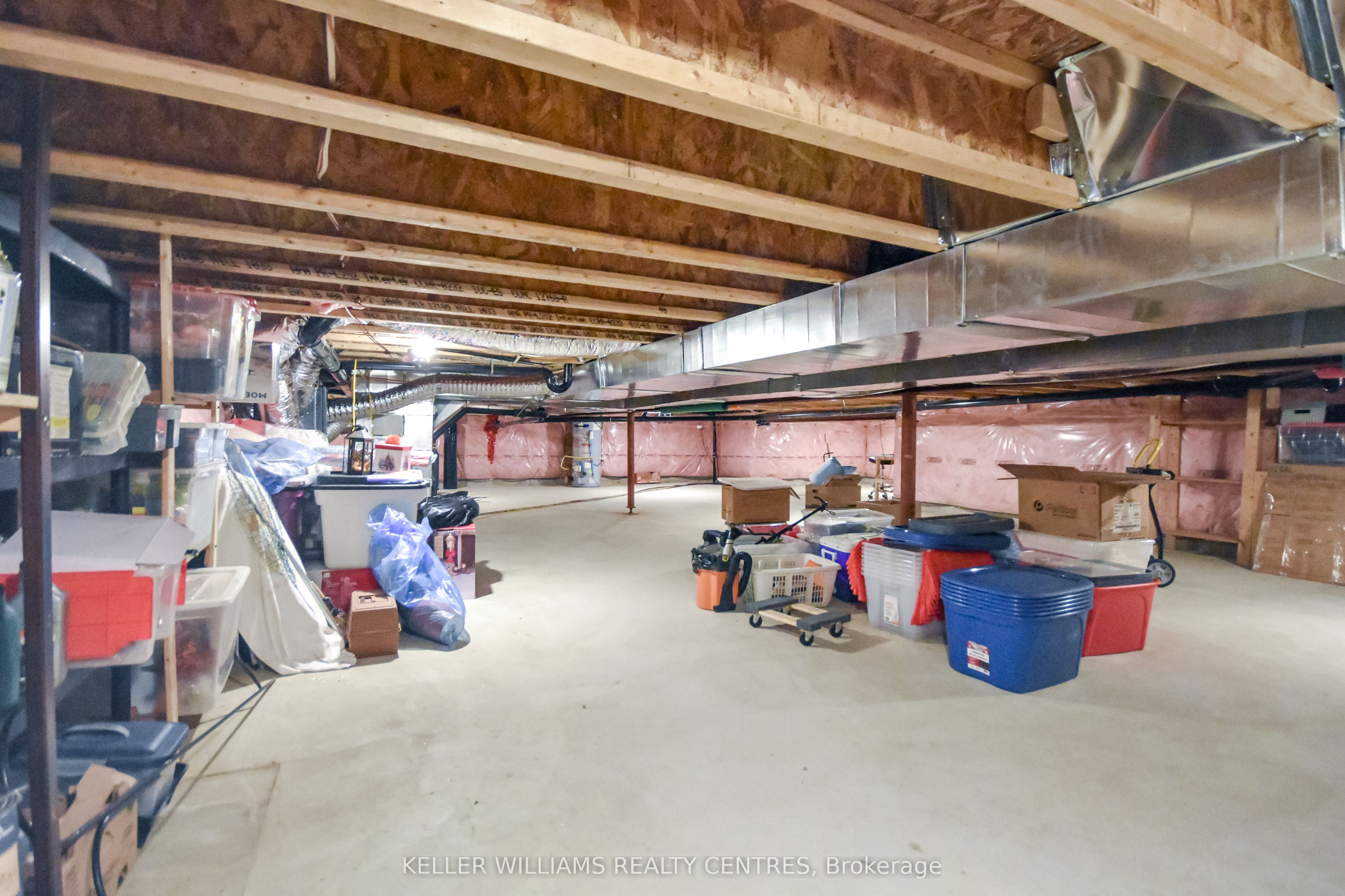 10 Sinclair Crescent Property Photo 16