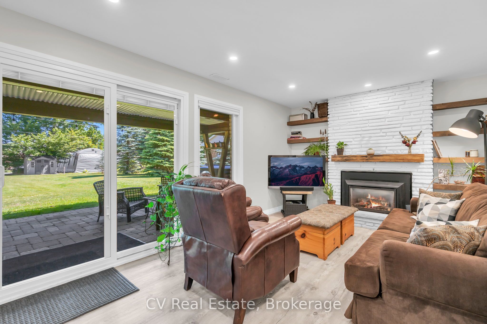 22 Baycrest Drive Property Photo 29