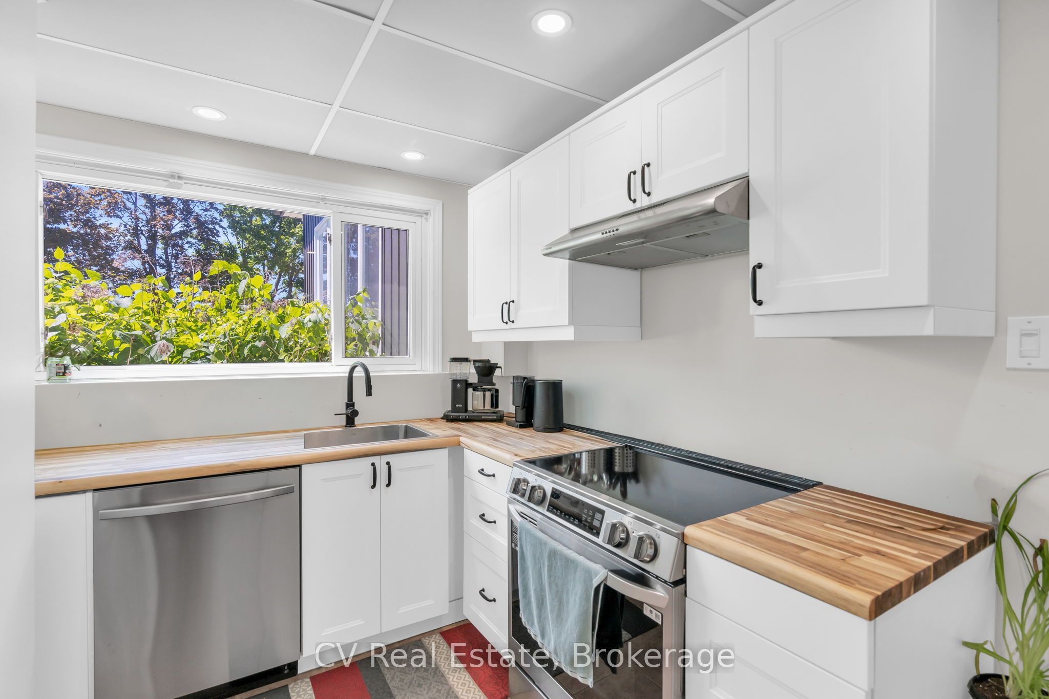 22 Baycrest Drive Property Photo 31