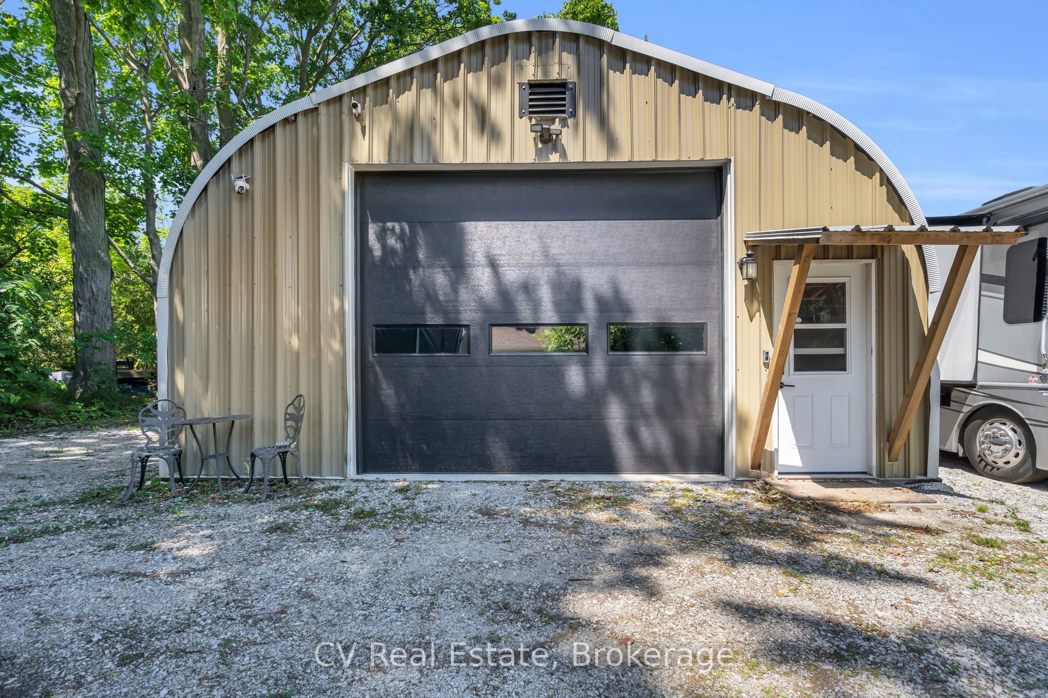 22 Baycrest Drive Property Photo 42