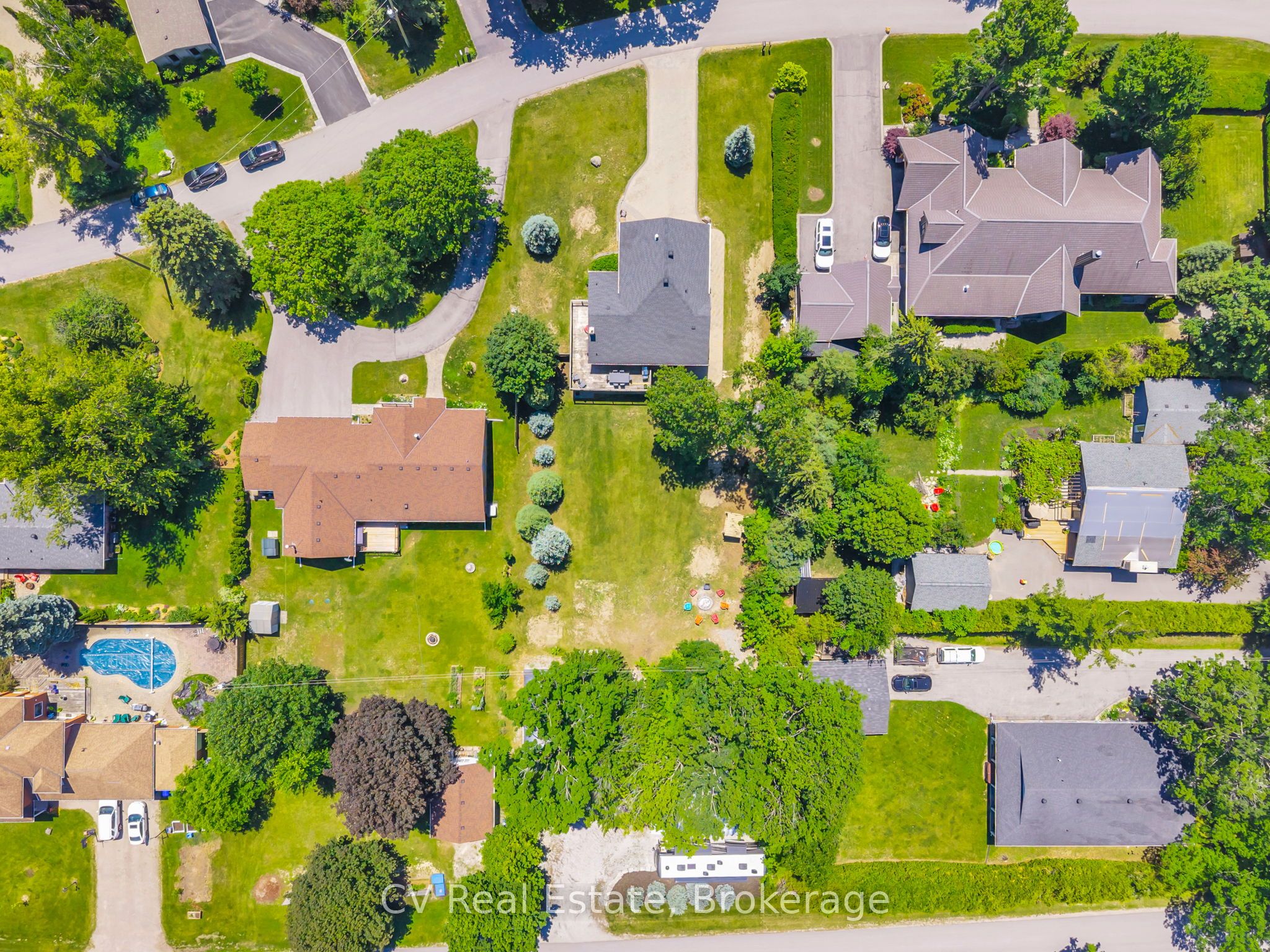 22 Baycrest Drive Property Photo 45