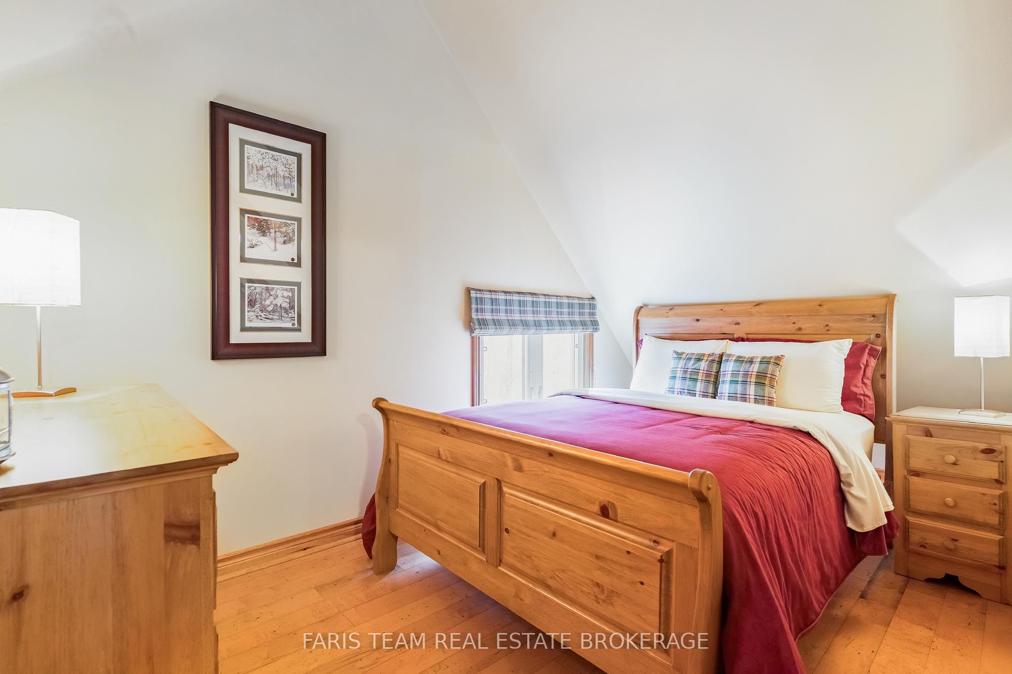 46 Huronwoods Drive Property Photo 25