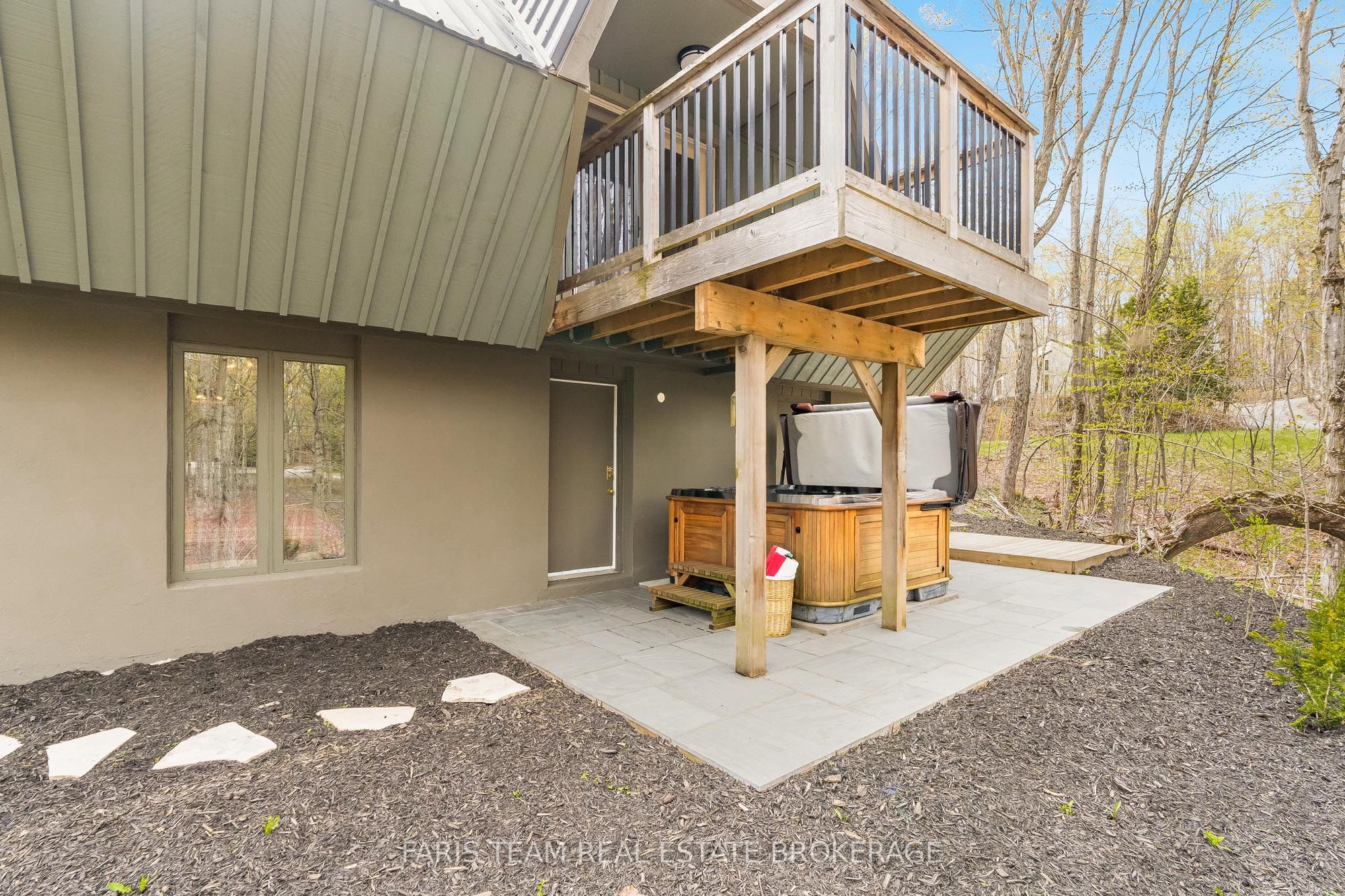46 Huronwoods Drive Property Photo 40
