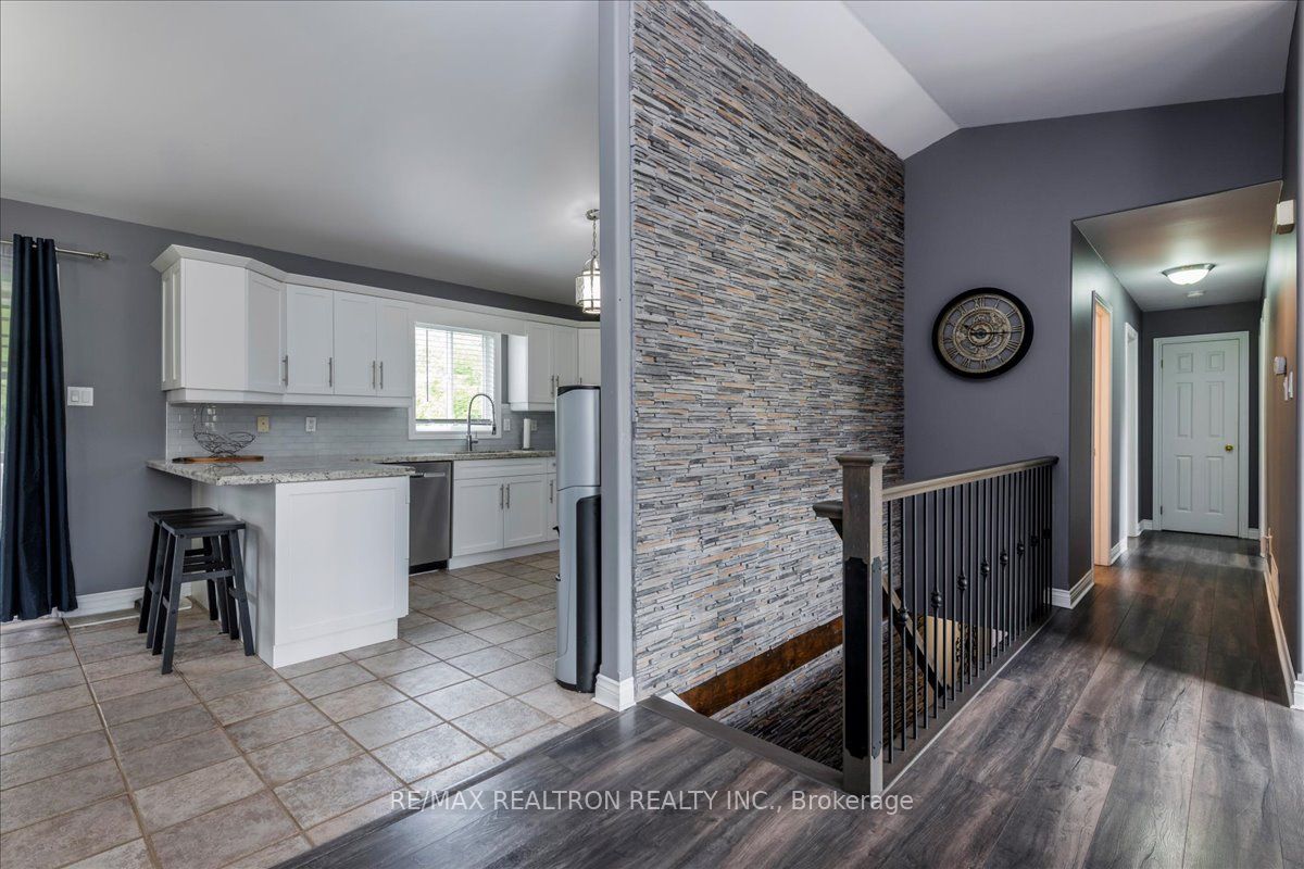 4 Templeton Drive Property Photo 13