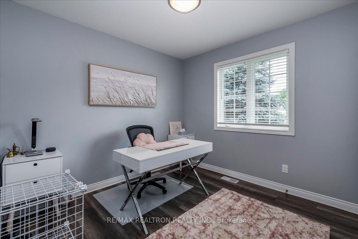 4 Templeton Drive Property Photo 16