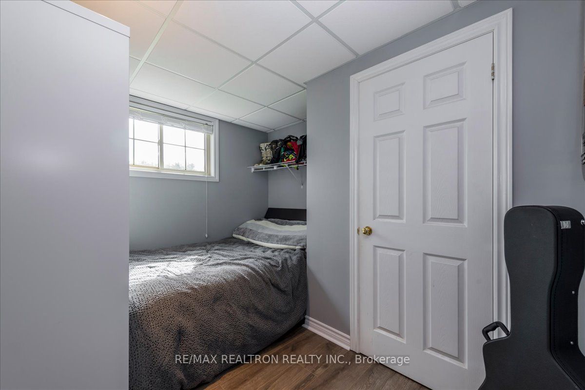 4 Templeton Drive Property Photo 23