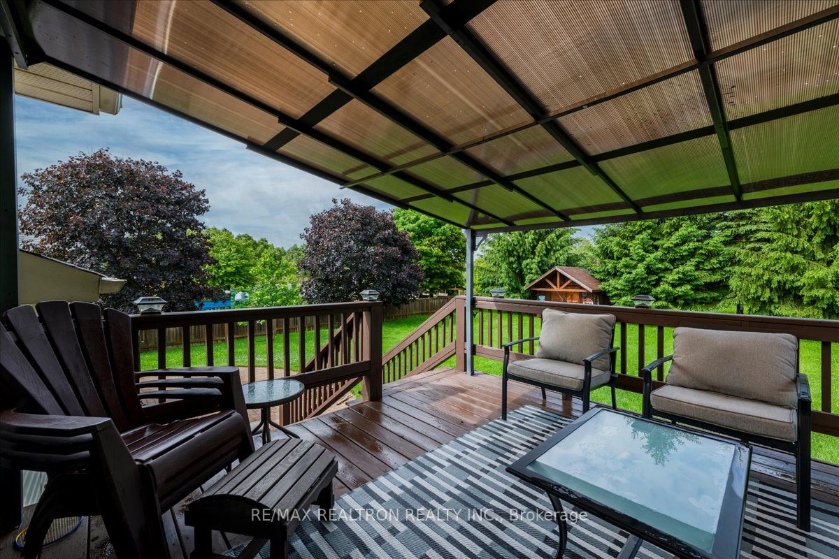 4 Templeton Drive Property Photo 29
