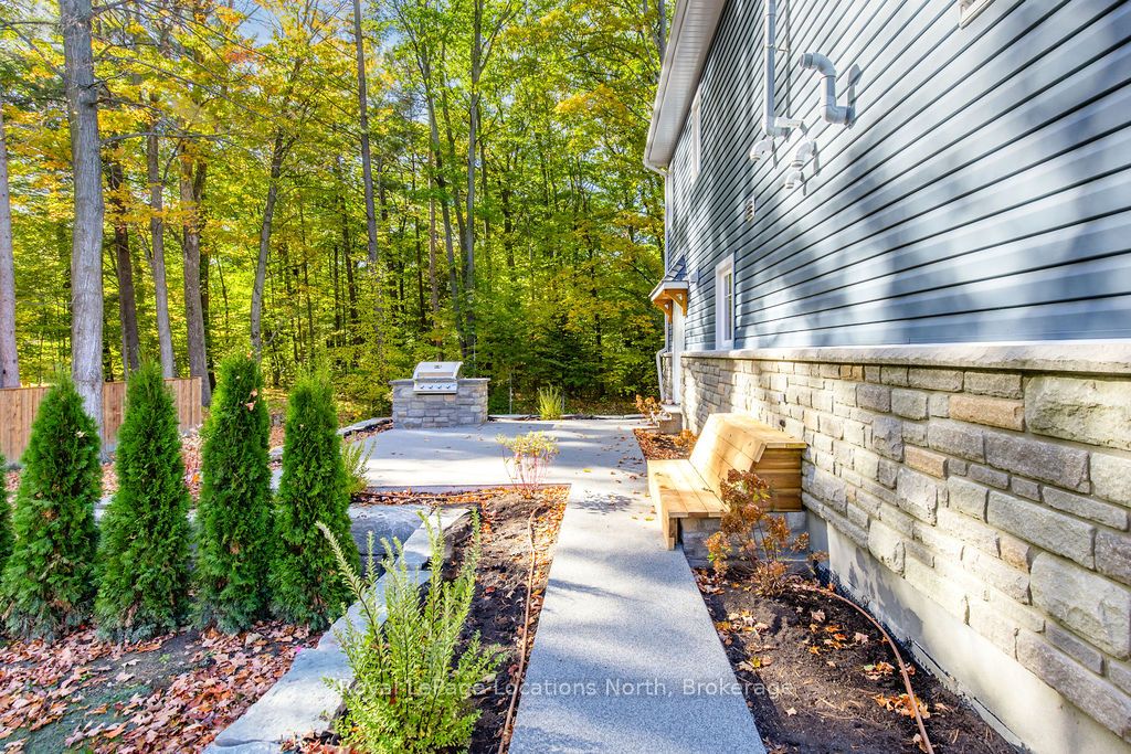 545 Oxbow Park Drive Property Photo 33
