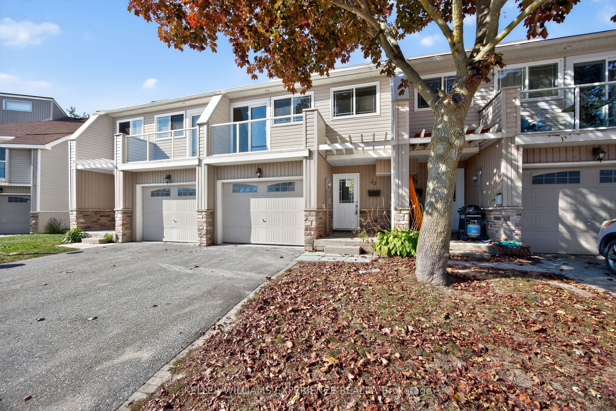 12 Lankin Boulevard #22 Property Photo 2