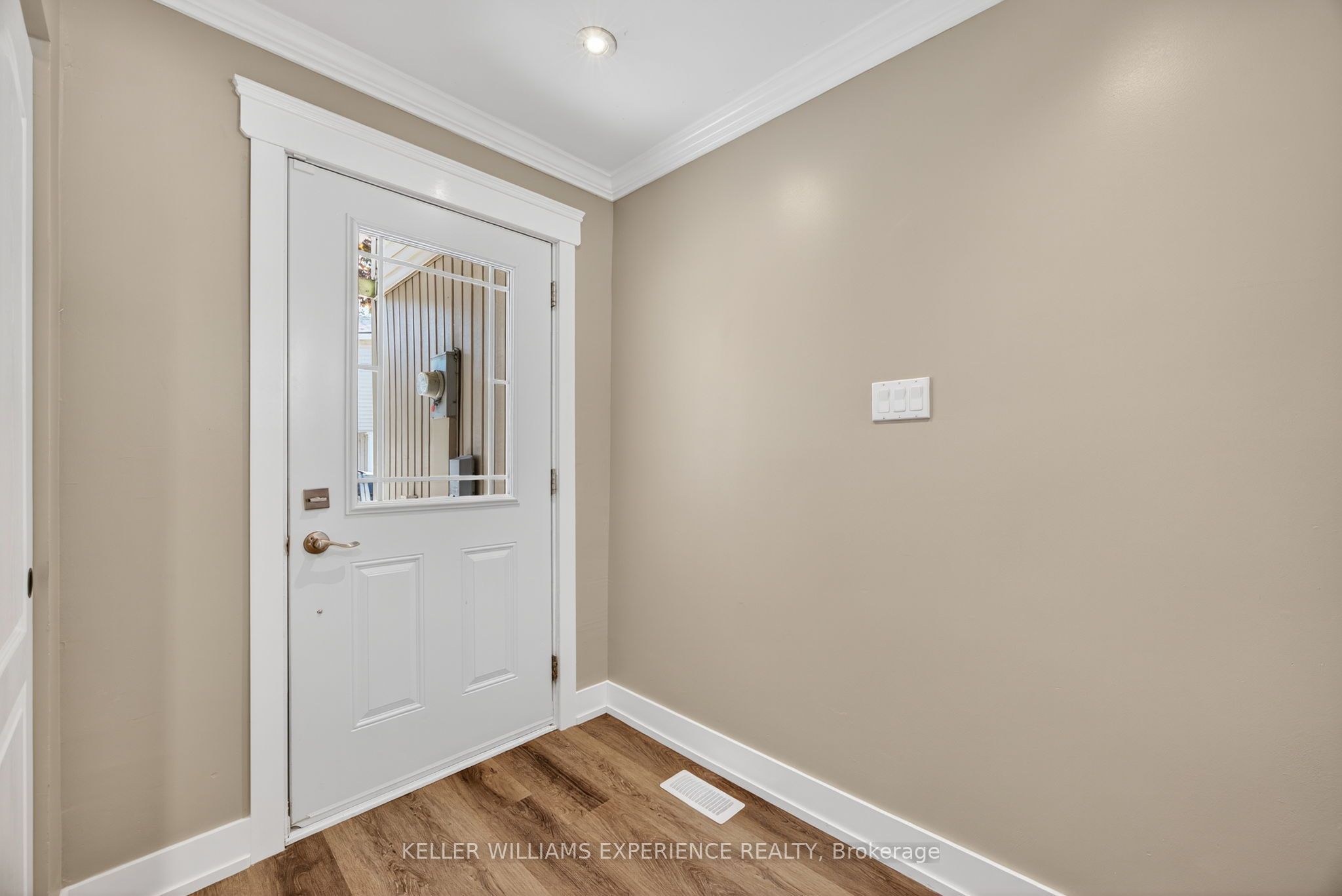 12 Lankin Boulevard #22 Property Photo 4