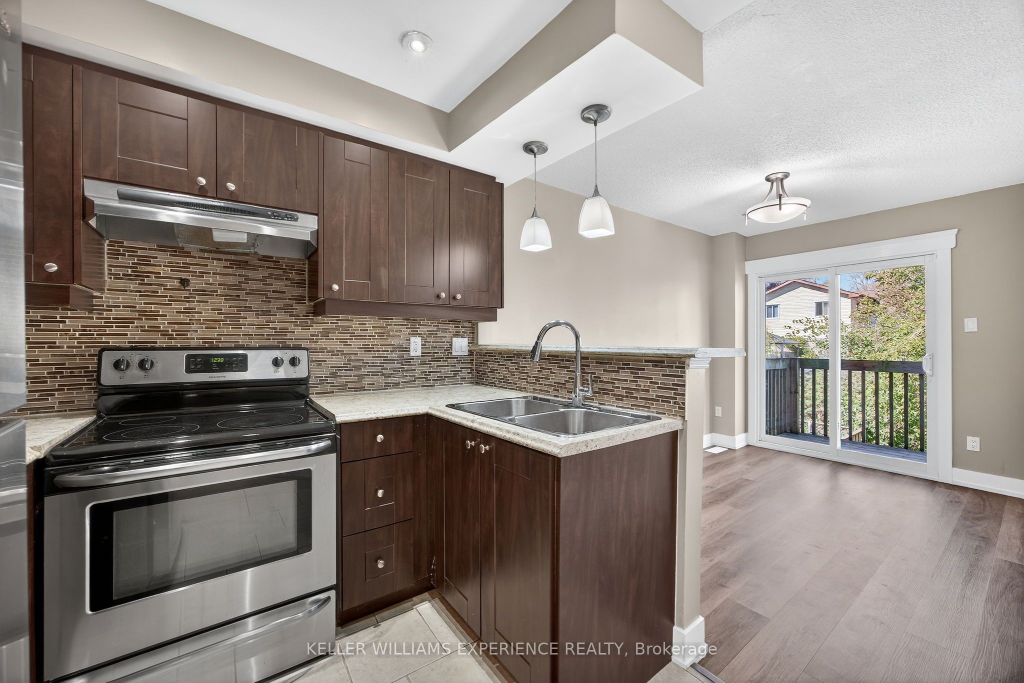12 Lankin Boulevard #22 Property Photo 14