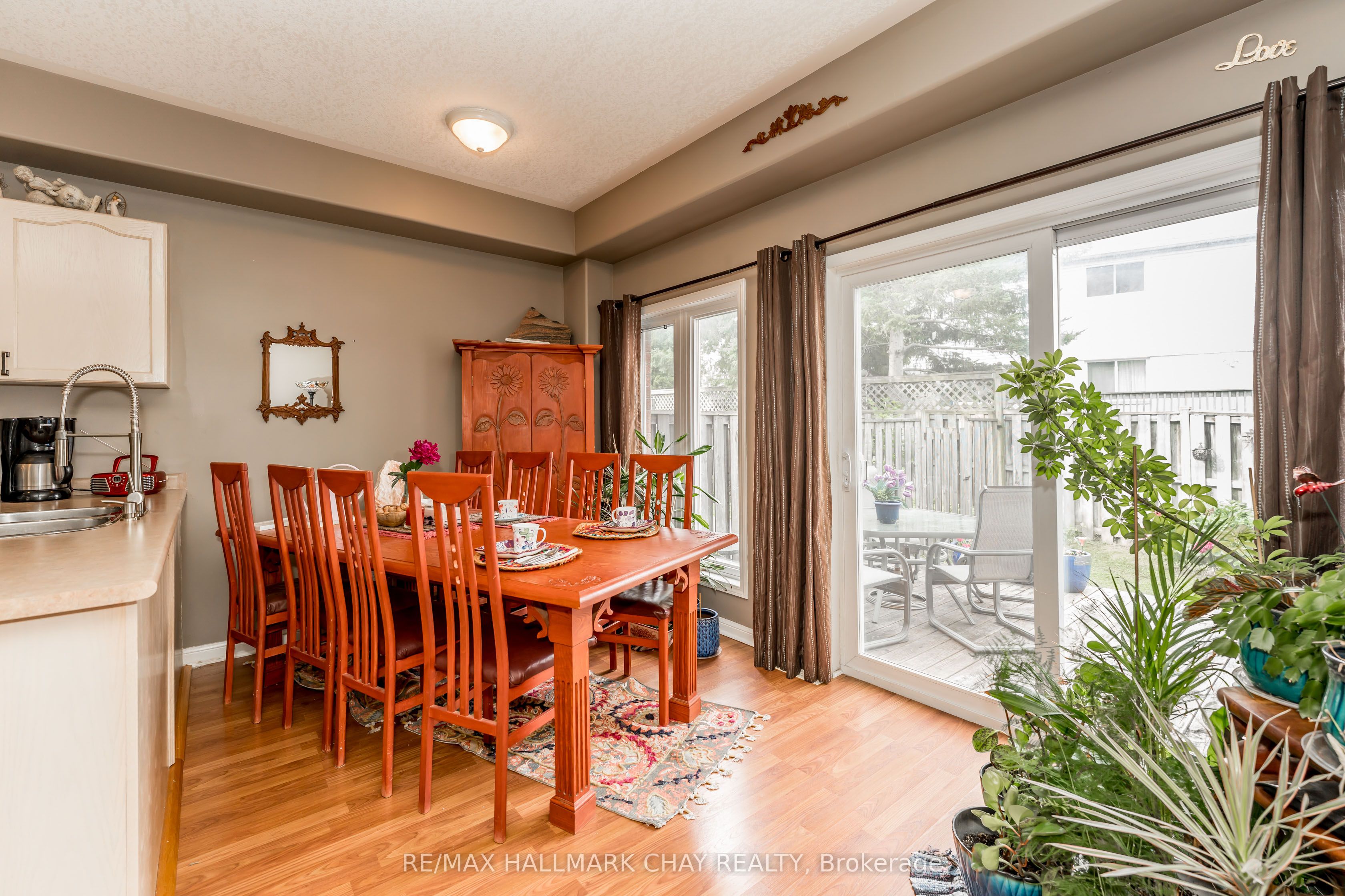 488 Yonge Street 9 Property Photo 10