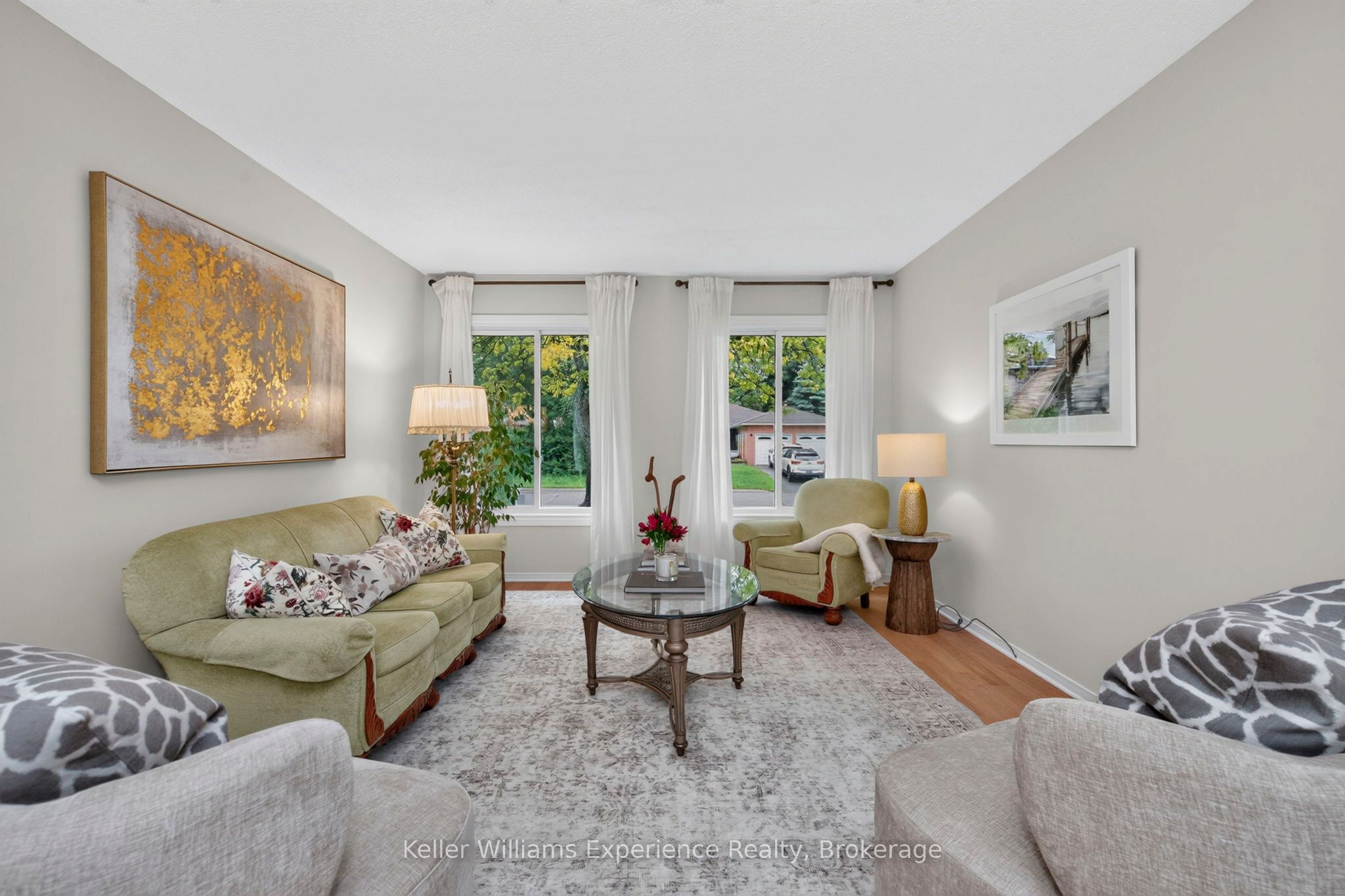 922 Playfair Road Property Photo 14