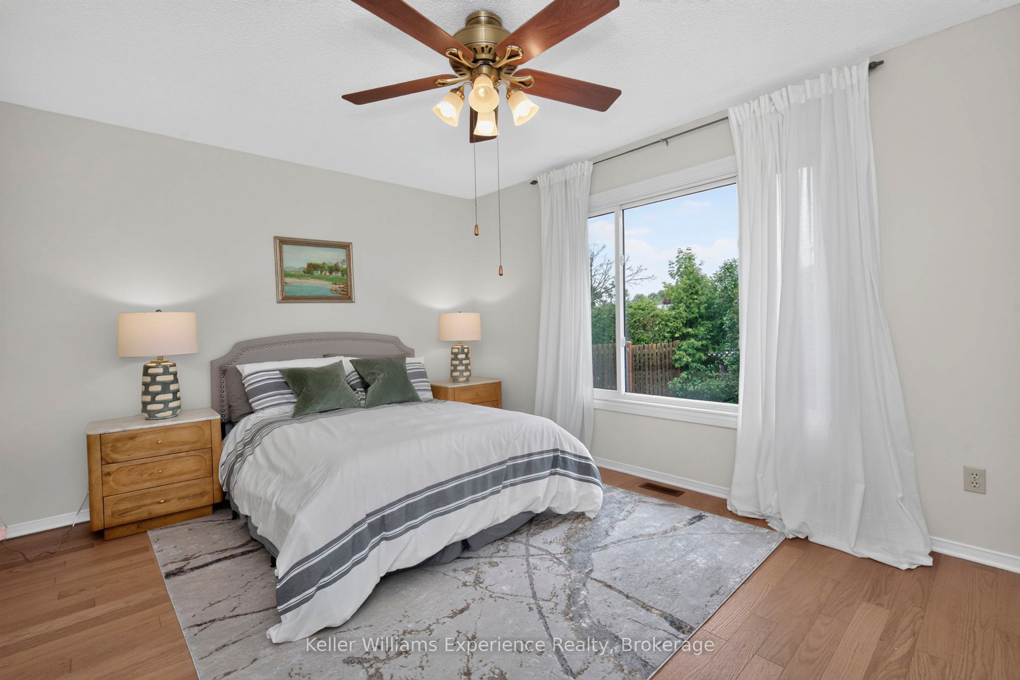 922 Playfair Road Property Photo 16
