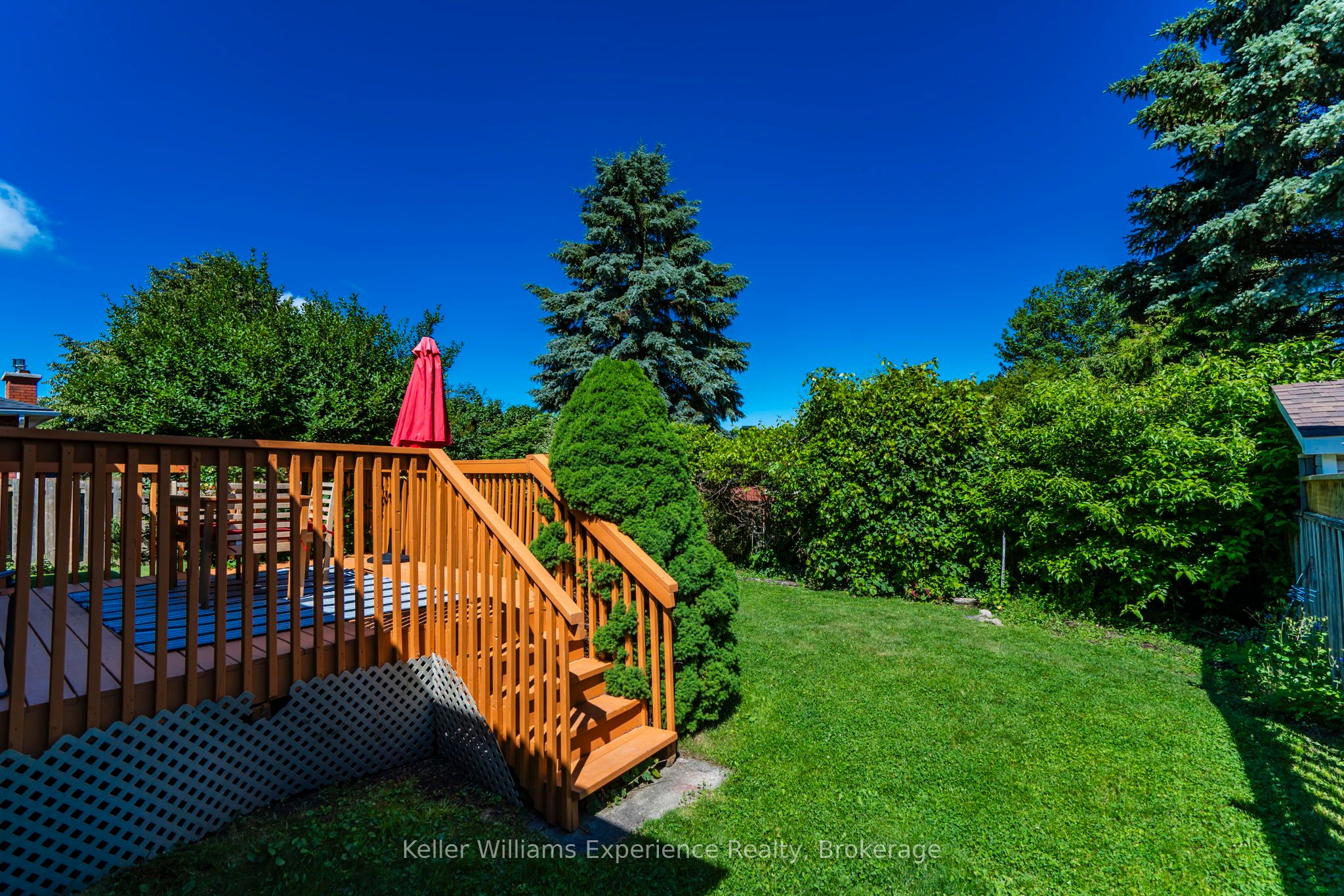 922 Playfair Road Property Photo 34