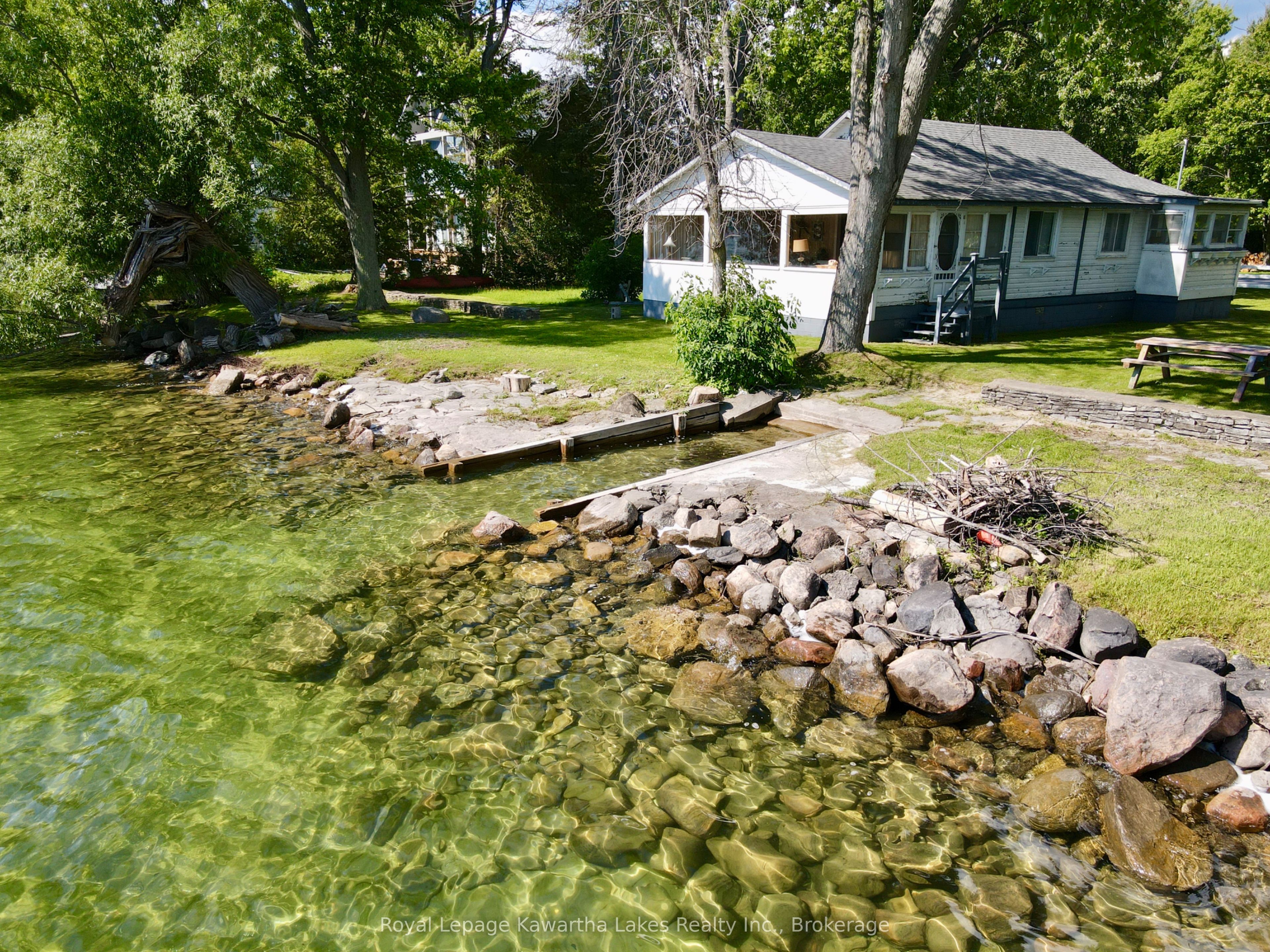 2636+ Lakeshore Drive Property Photo 4