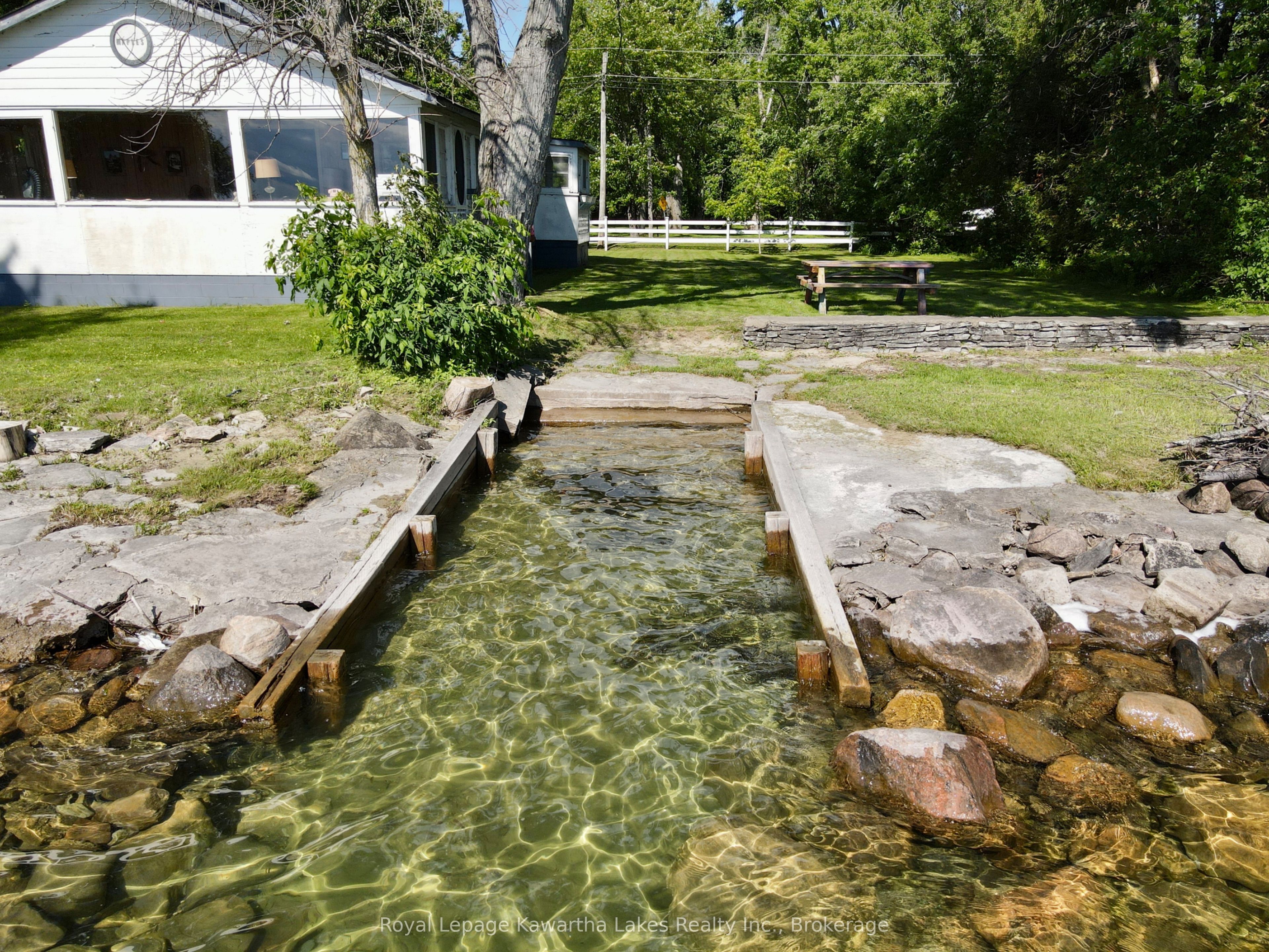 2636+ Lakeshore Drive Property Photo 7