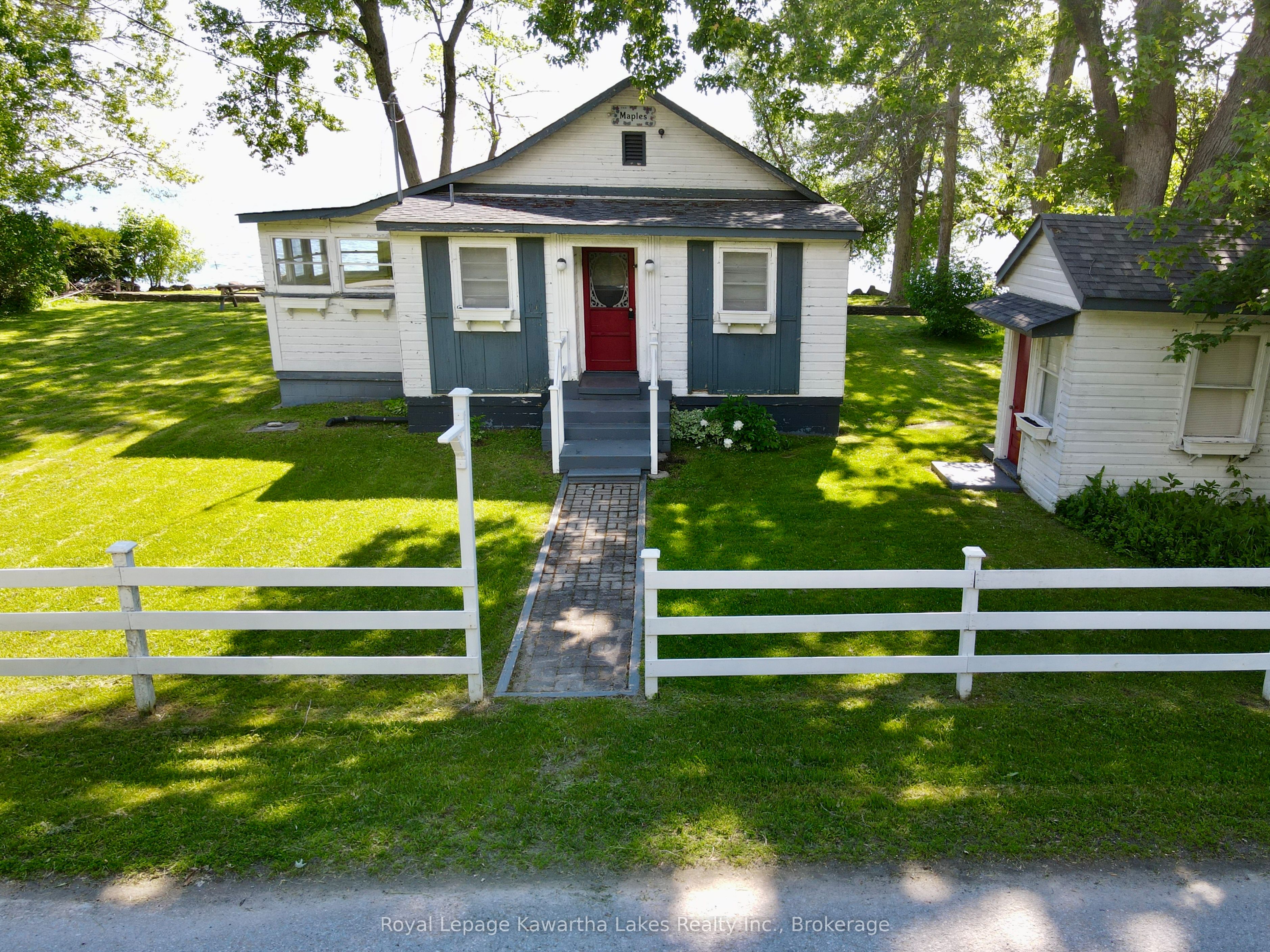 2636+ Lakeshore Drive Property Photo 8