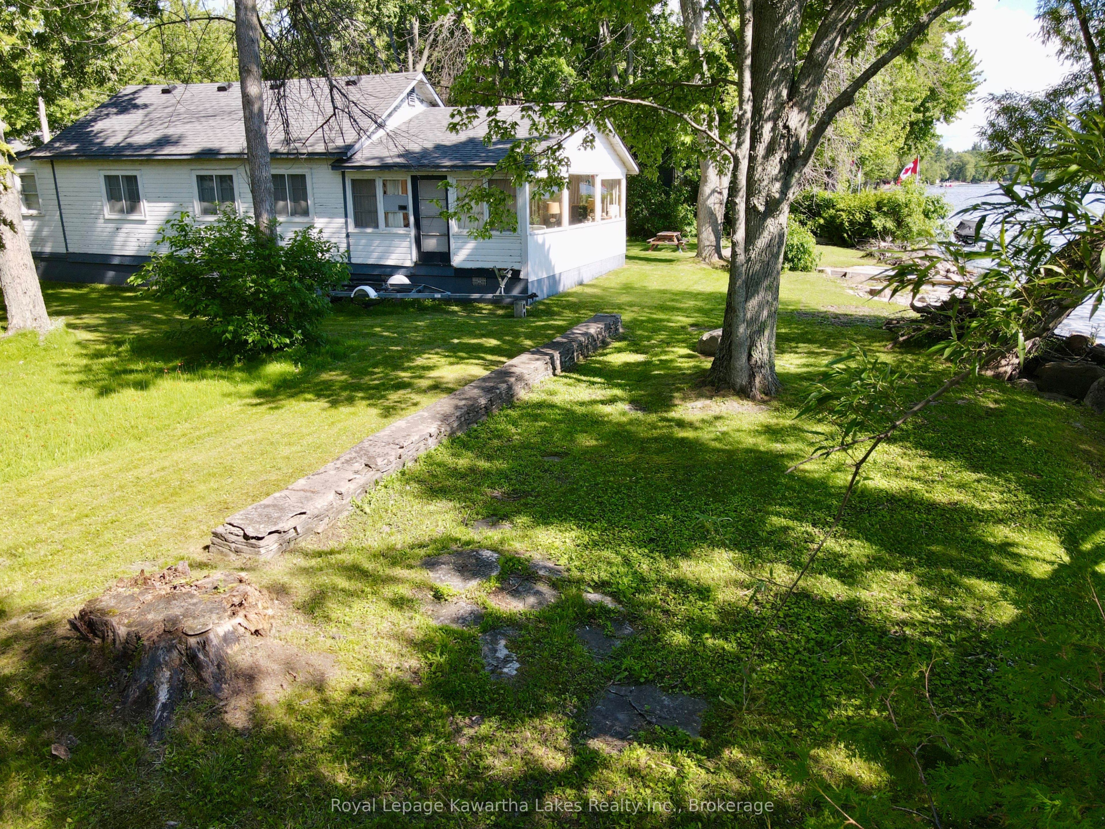 2636+ Lakeshore Drive Property Photo 18