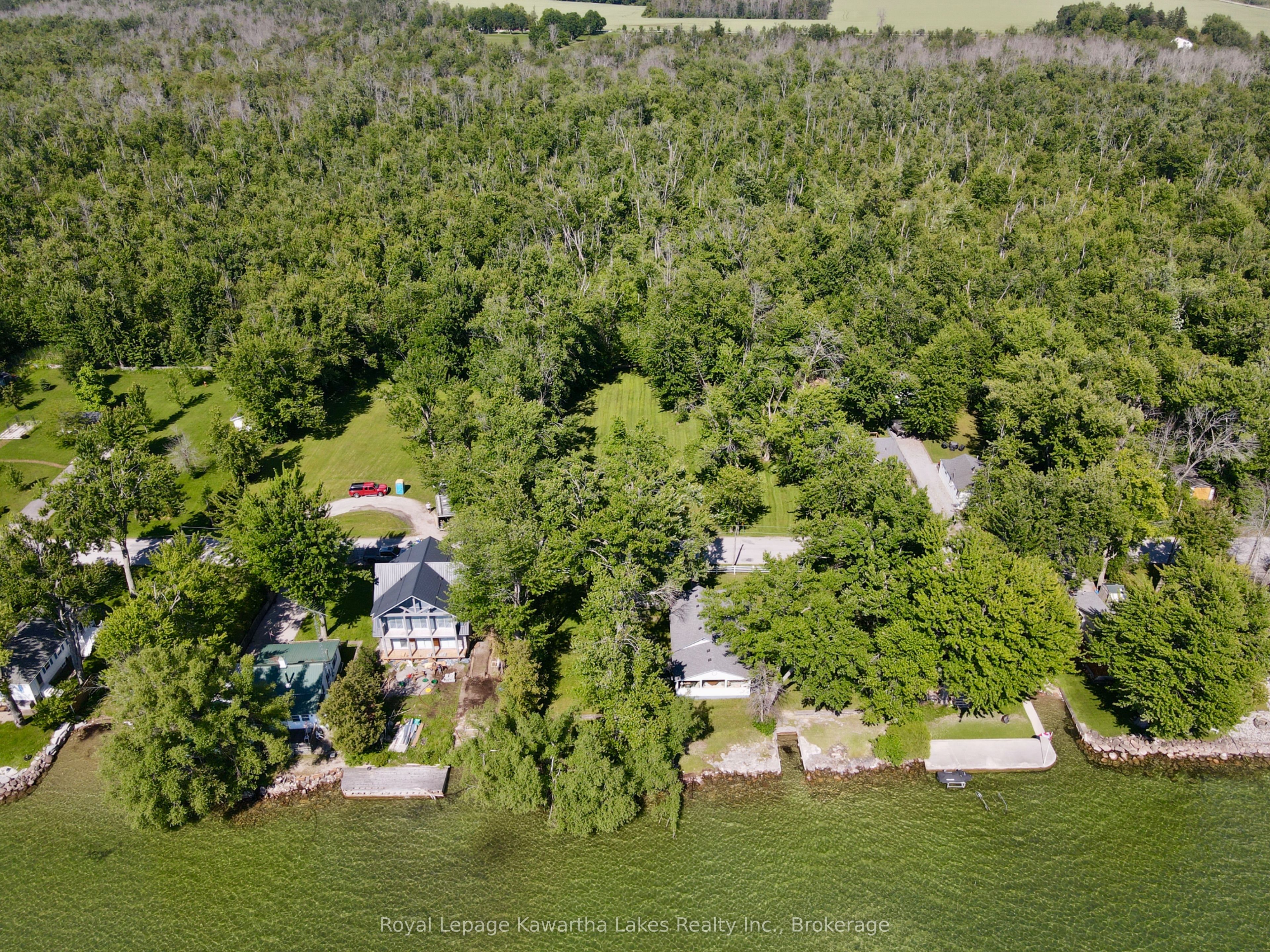 2636+ Lakeshore Drive Property Photo 32