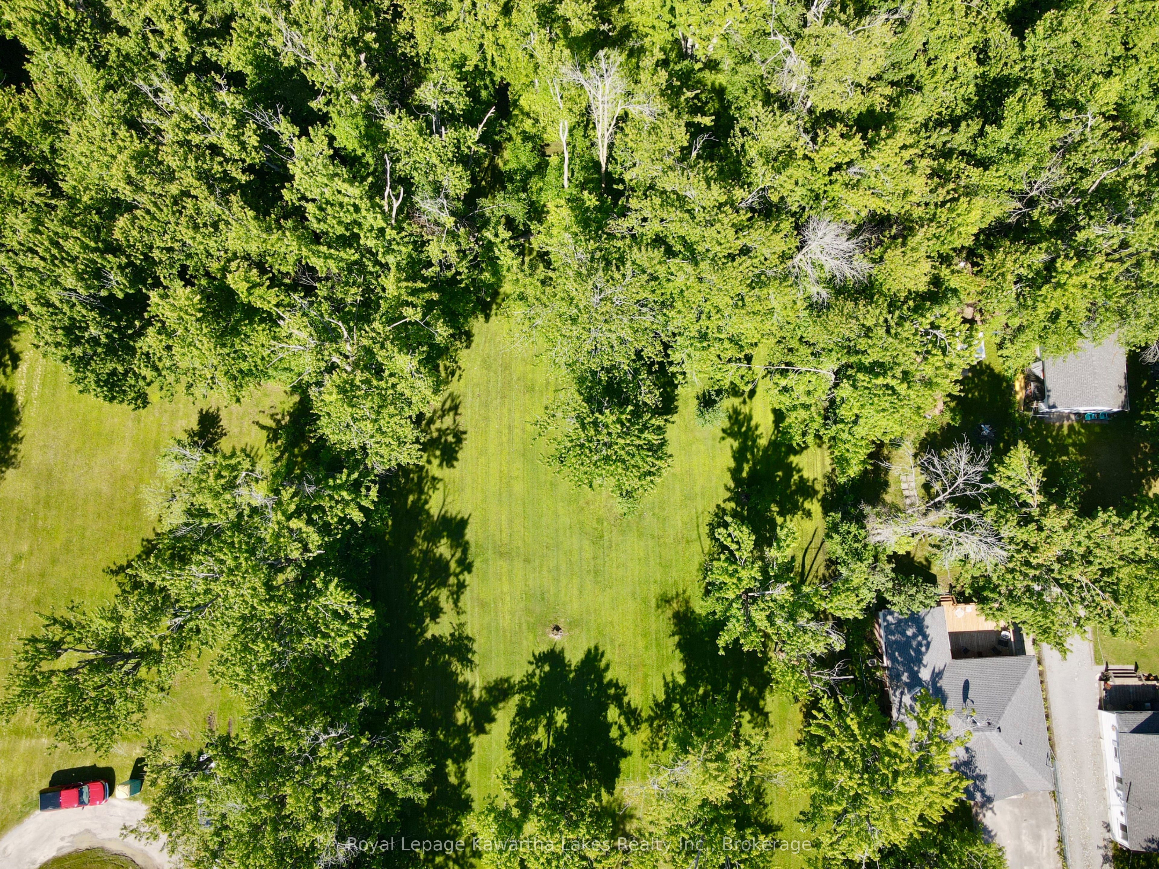 2636+ Lakeshore Drive Property Photo 34