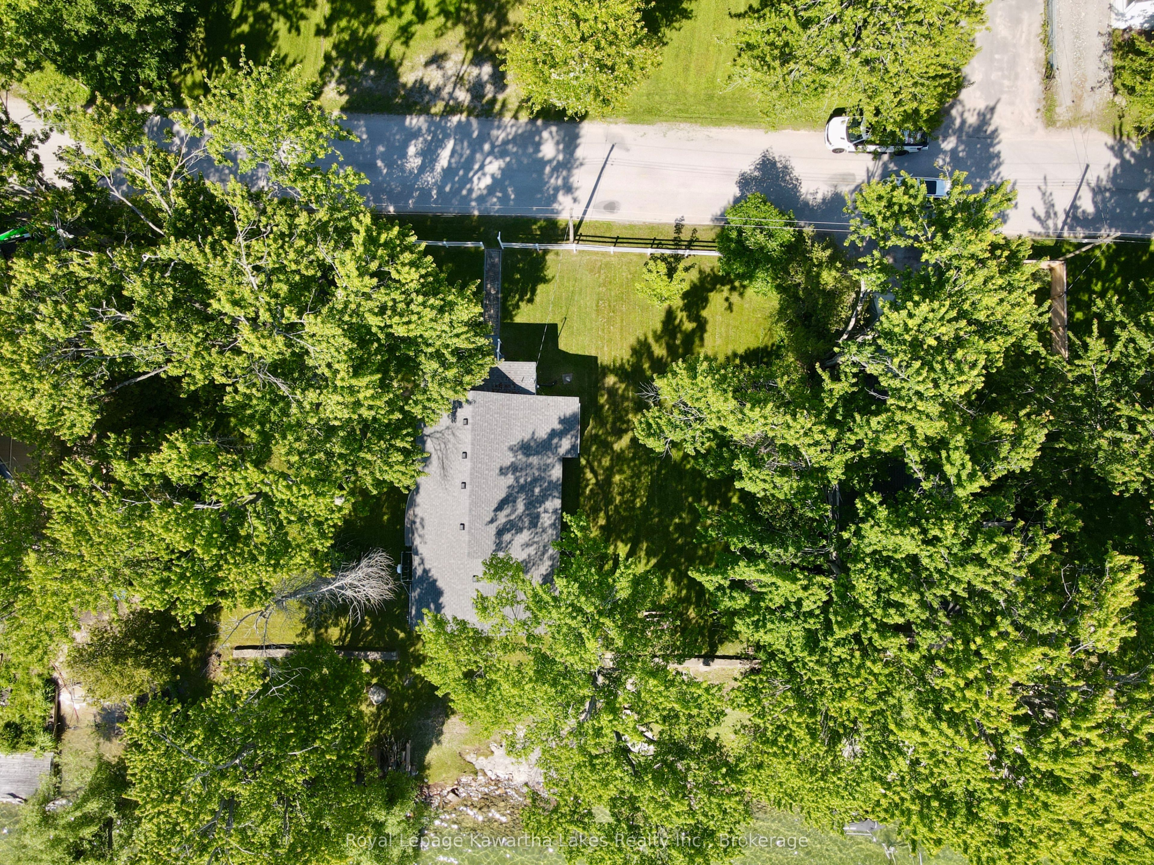 2636+ Lakeshore Drive Property Photo 40