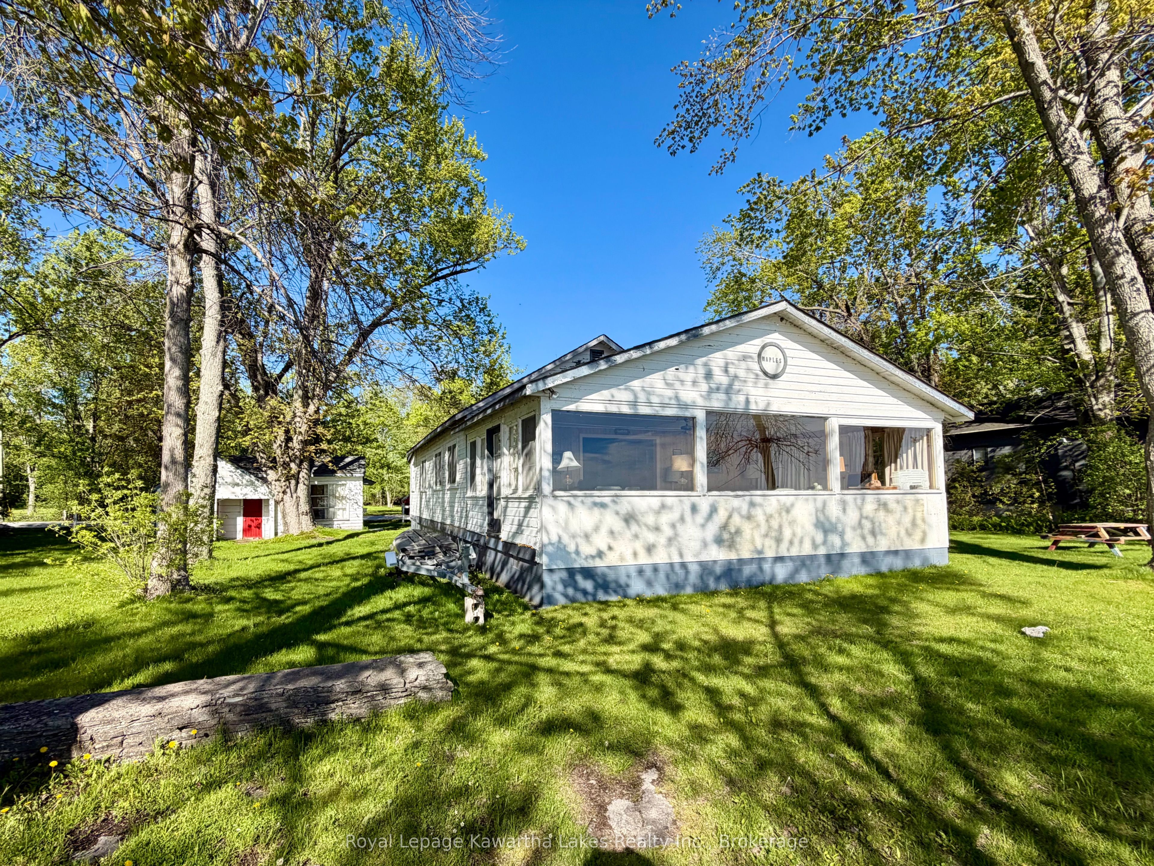 2636+ Lakeshore Drive Property Photo 44