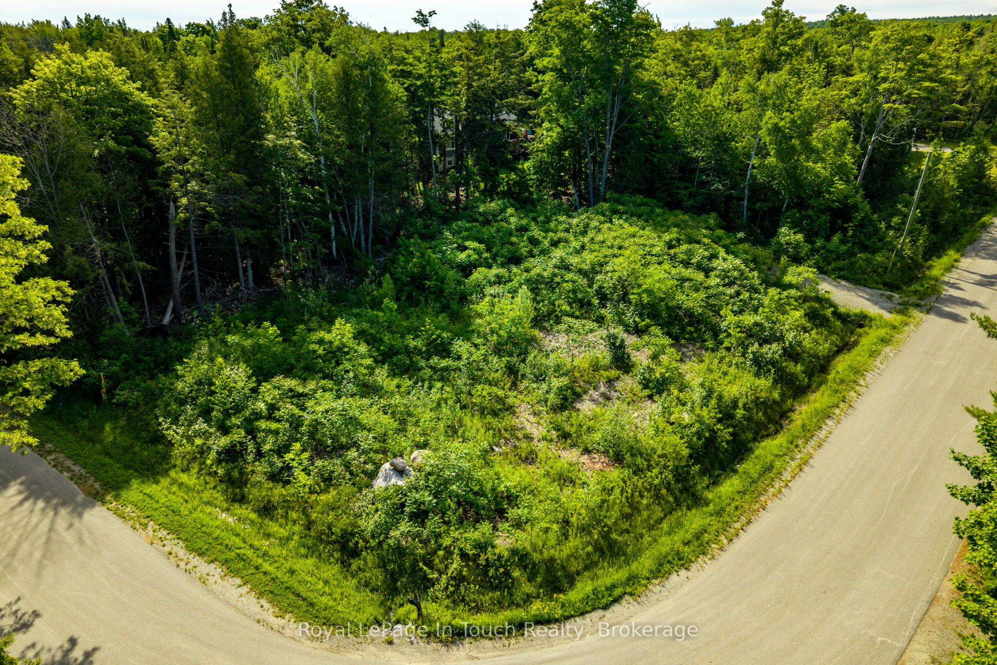 36 Seguin Crescent Property Photo 12