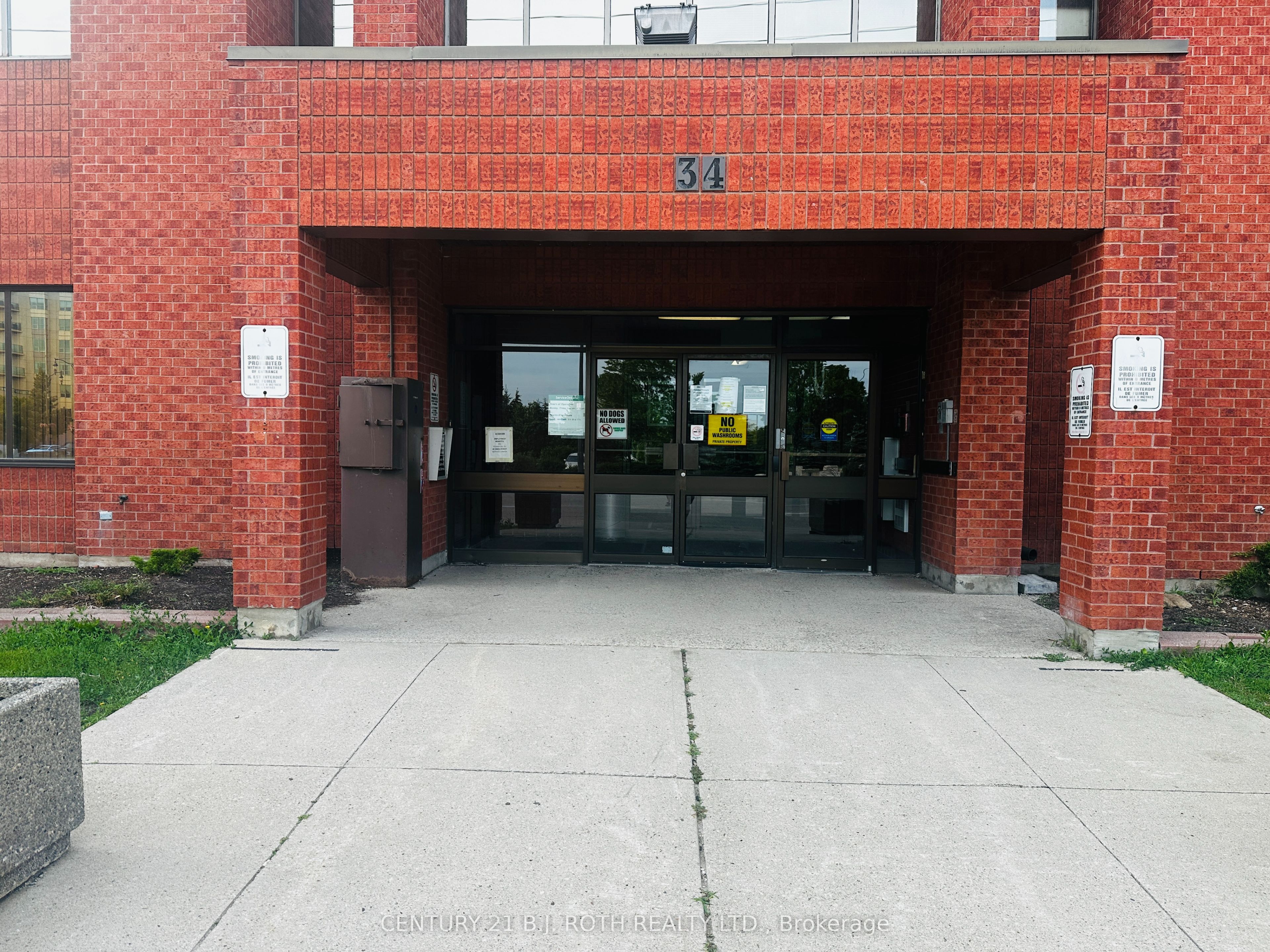 34 Simcoe Street 101 Property Photo 8