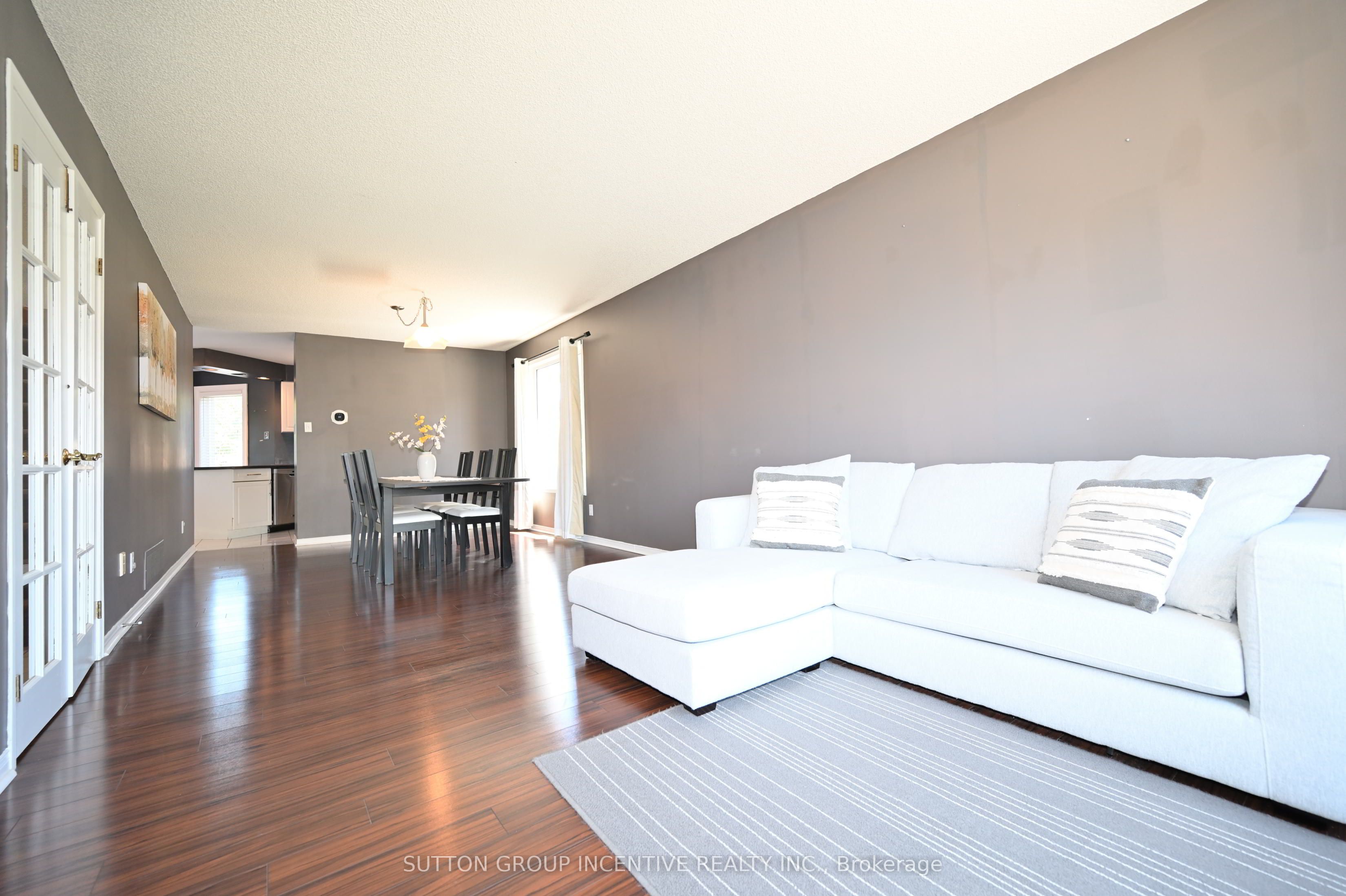 98 Cardinal Street Property Photo 6