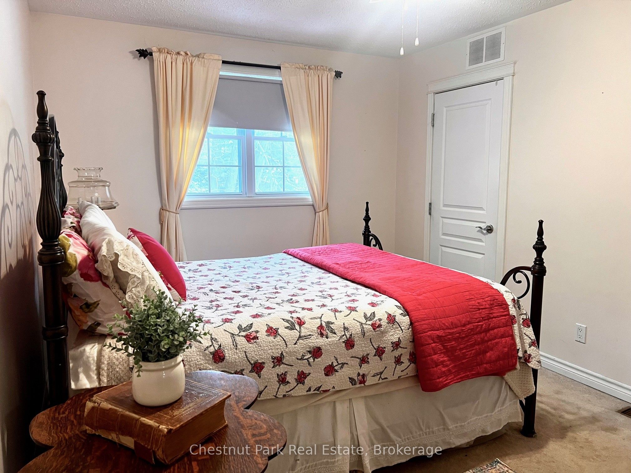 135 Christopher Avenue Property Photo 15