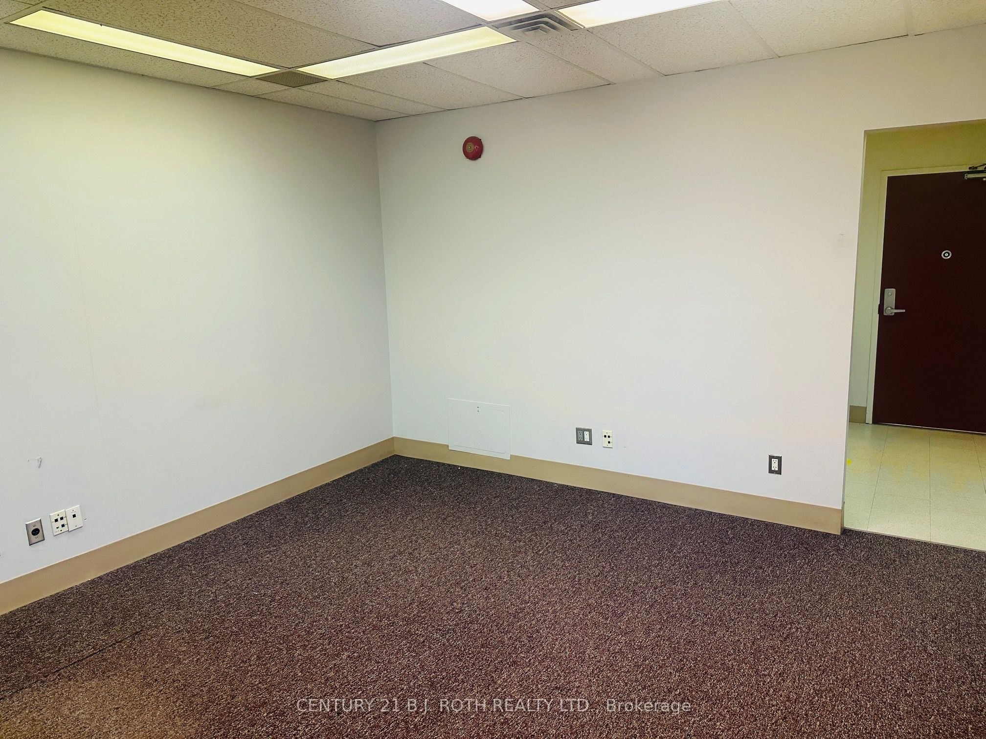 34 Simcoe Street 301 Property Photo 21