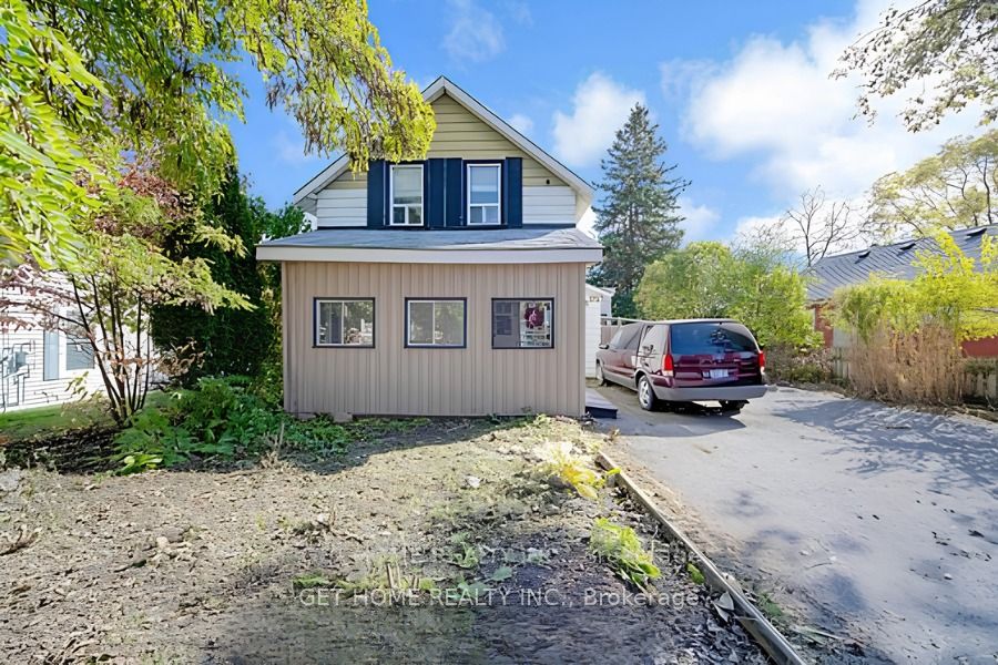 173 Barrie Road Property Photo 3