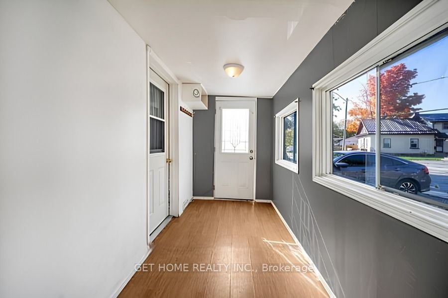 173 Barrie Road Property Photo 5