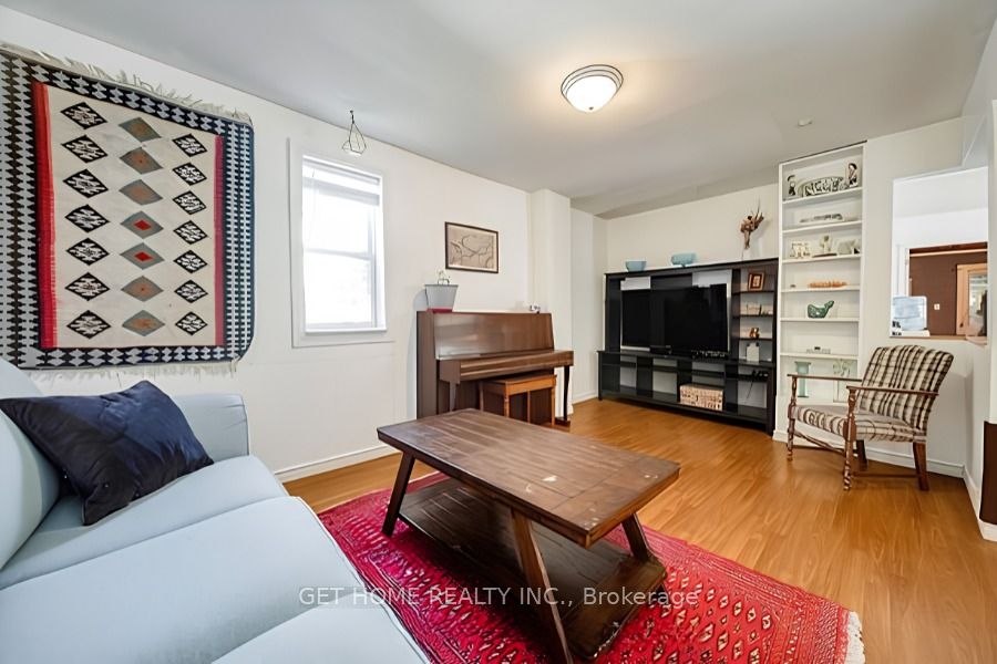 173 Barrie Road Property Photo 6