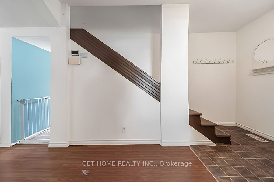 173 Barrie Road Property Photo 16