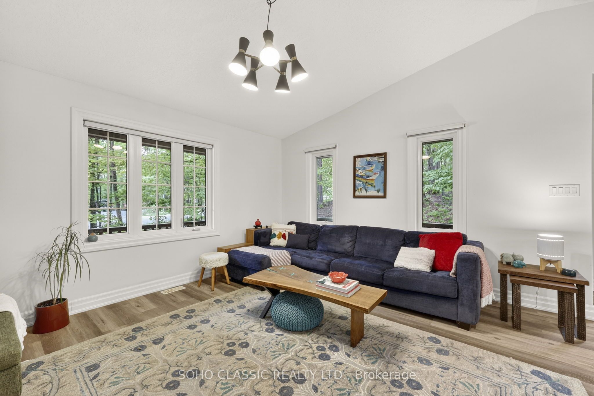 16 Oneida Avenue Property Photo 17