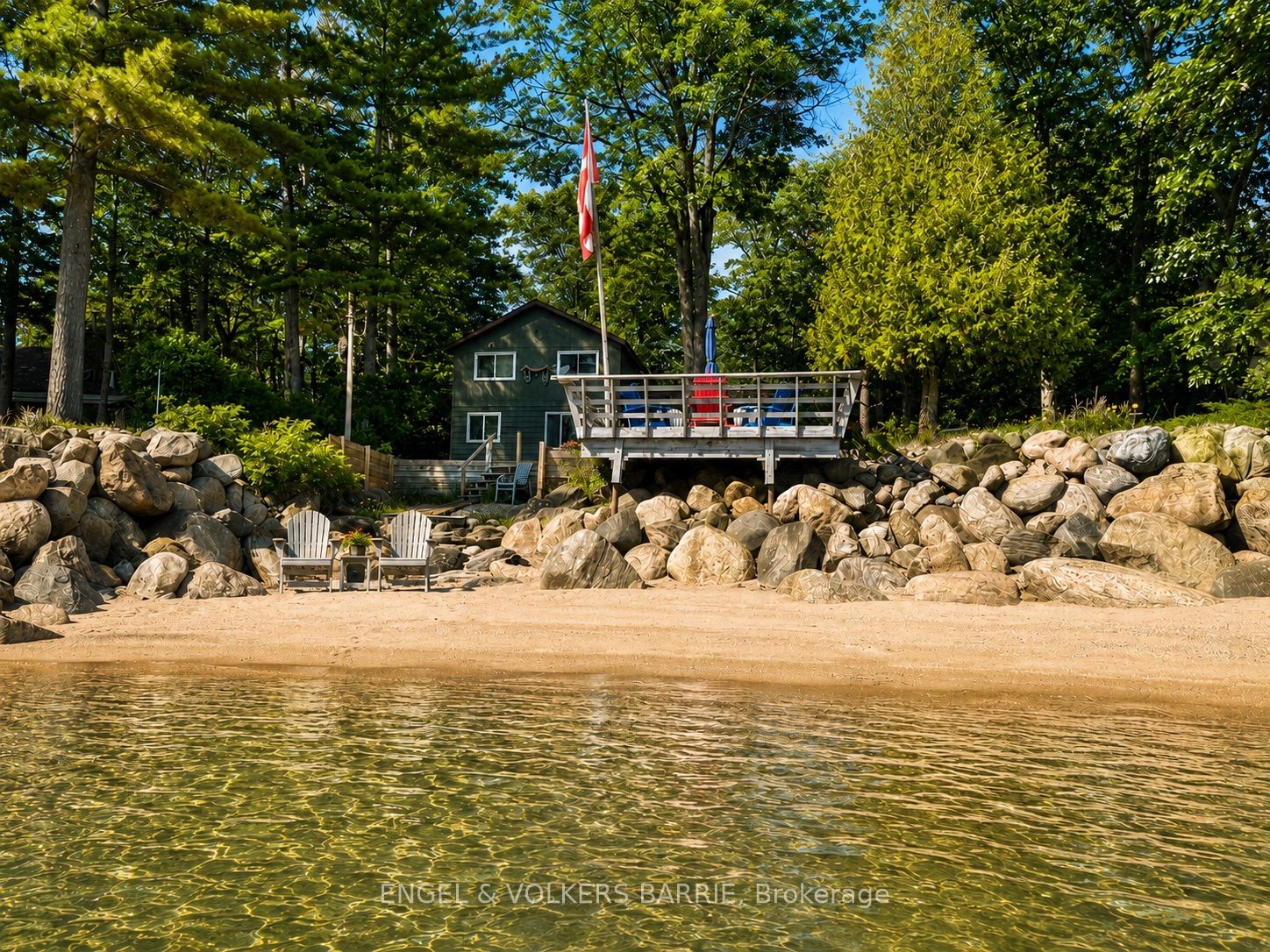 1784 Tiny Beaches Road S Property Photo 1