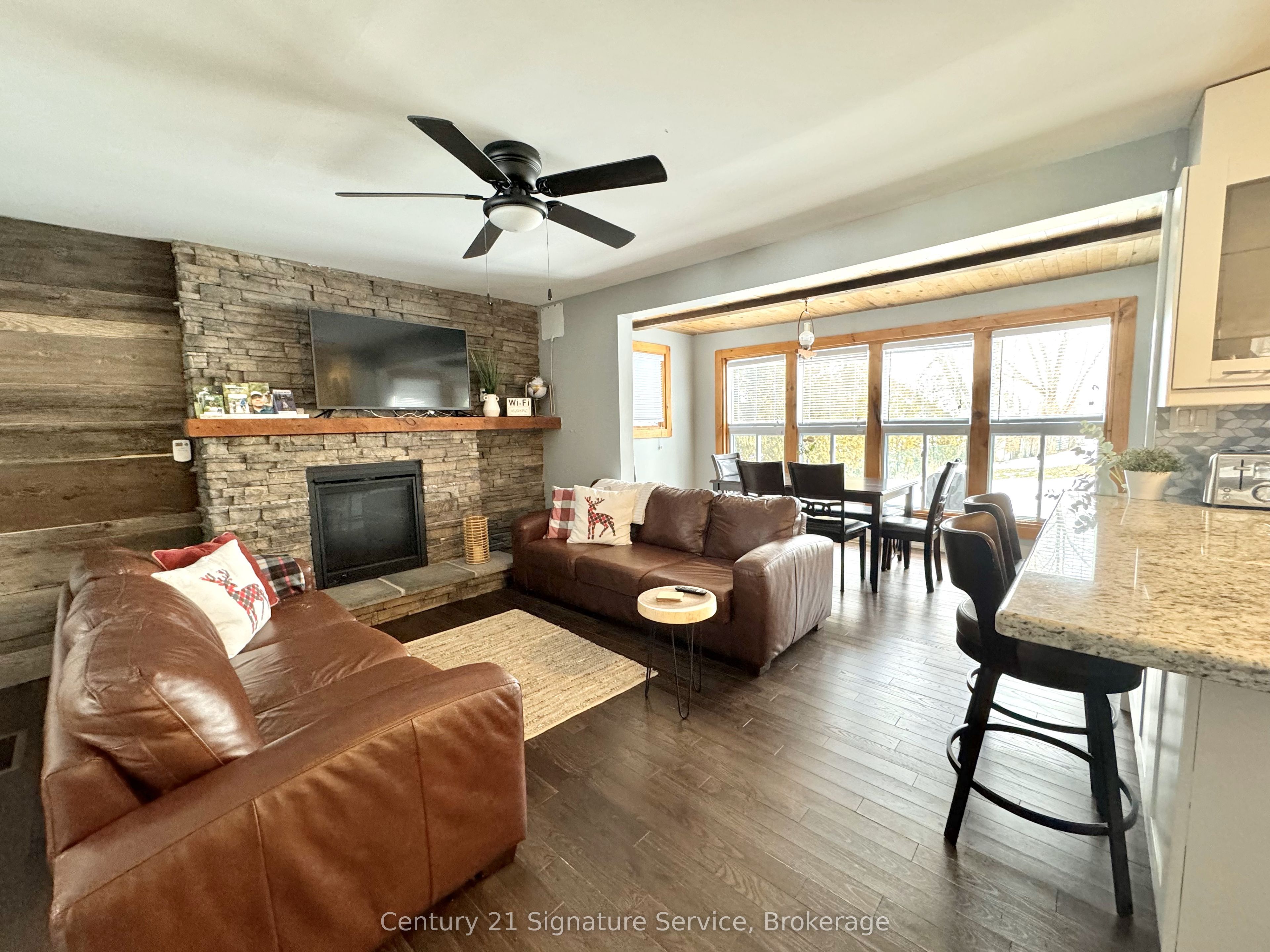 127 Maskinonge Road Property Photo 11