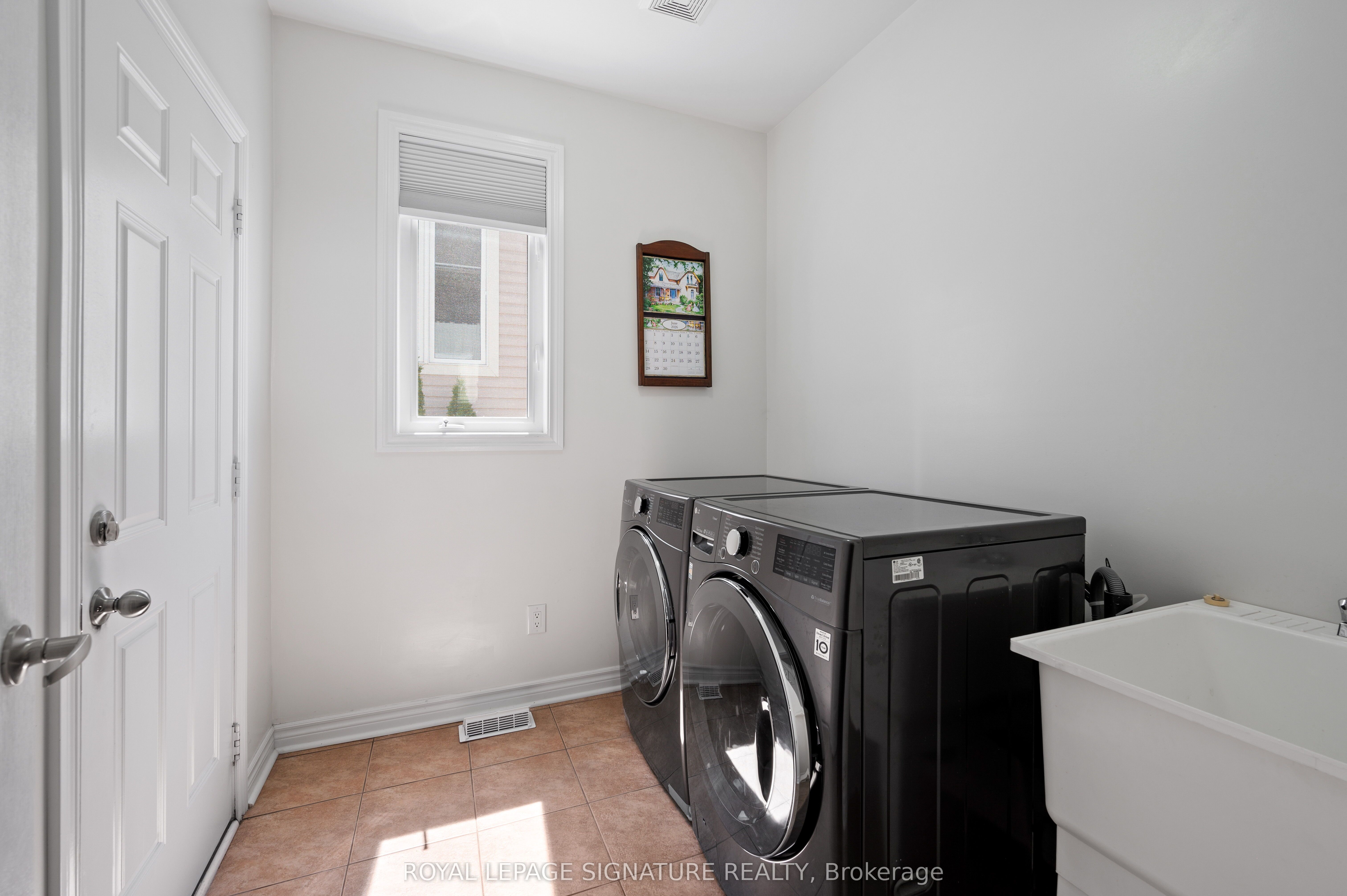 20 Starboard Circle Property Photo 32