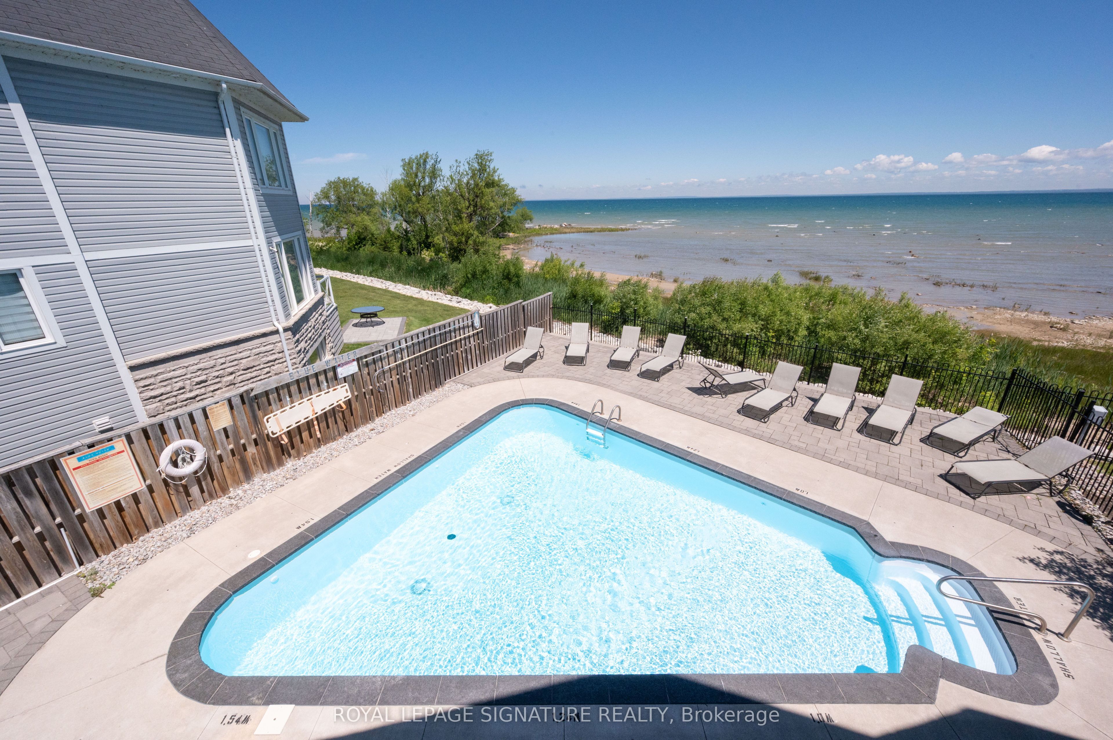 20 Starboard Circle Property Photo 45