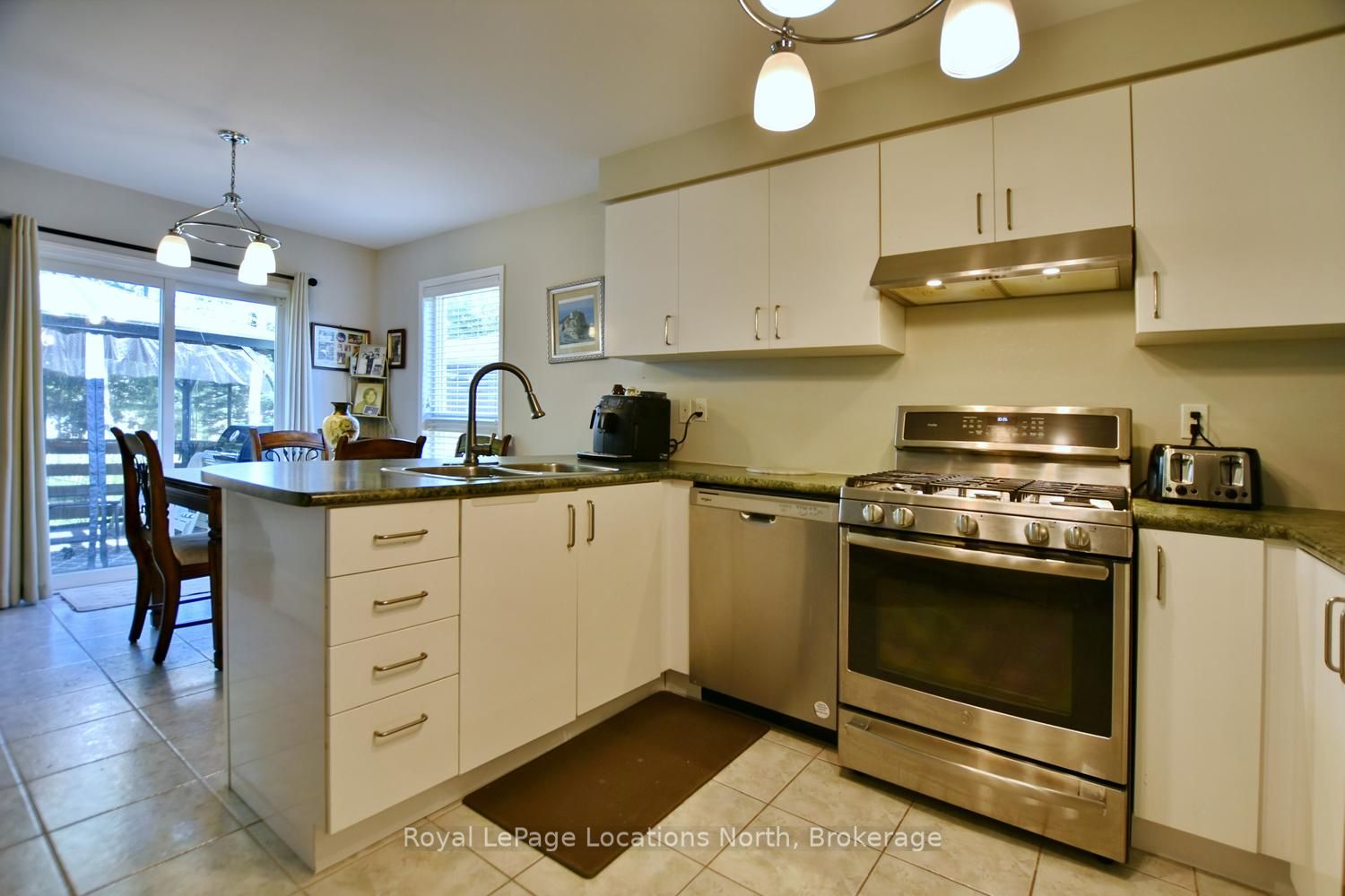 50 Regina Boulevard Property Photo 11