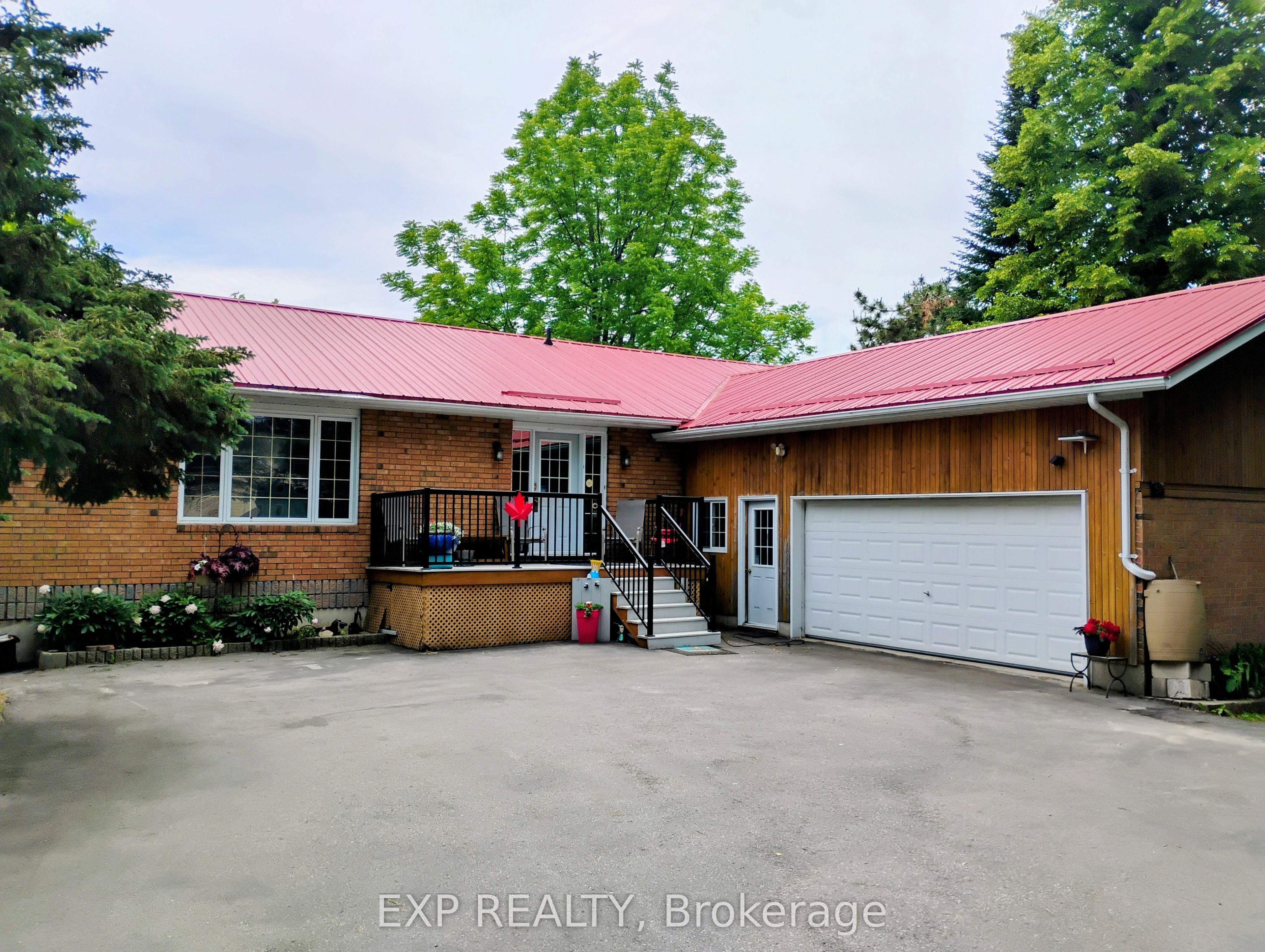 91 Simcoe Road Property Photo 1