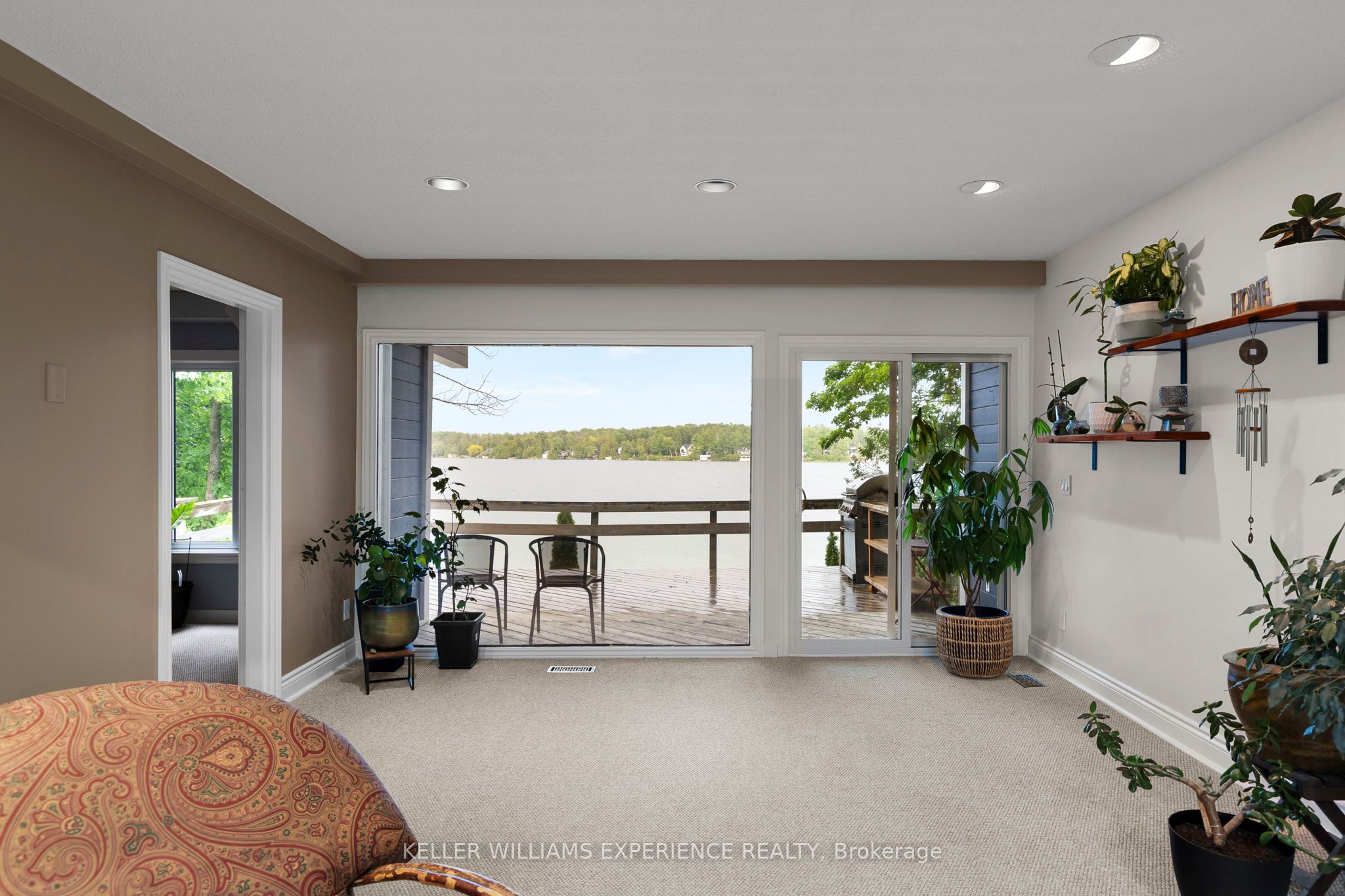 127 Shoreline Drive Property Photo 13