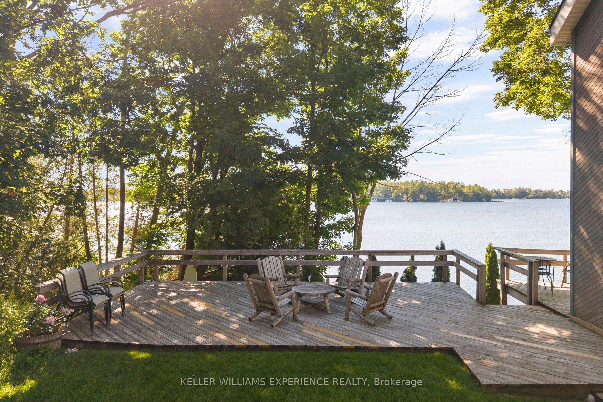 127 Shoreline Drive Property Photo 28