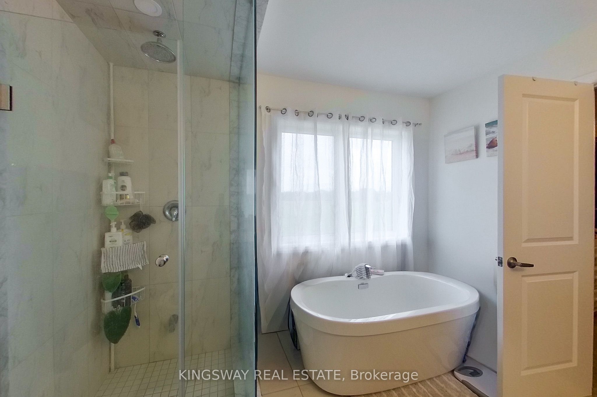 148 Union Boulevard Property Photo 14
