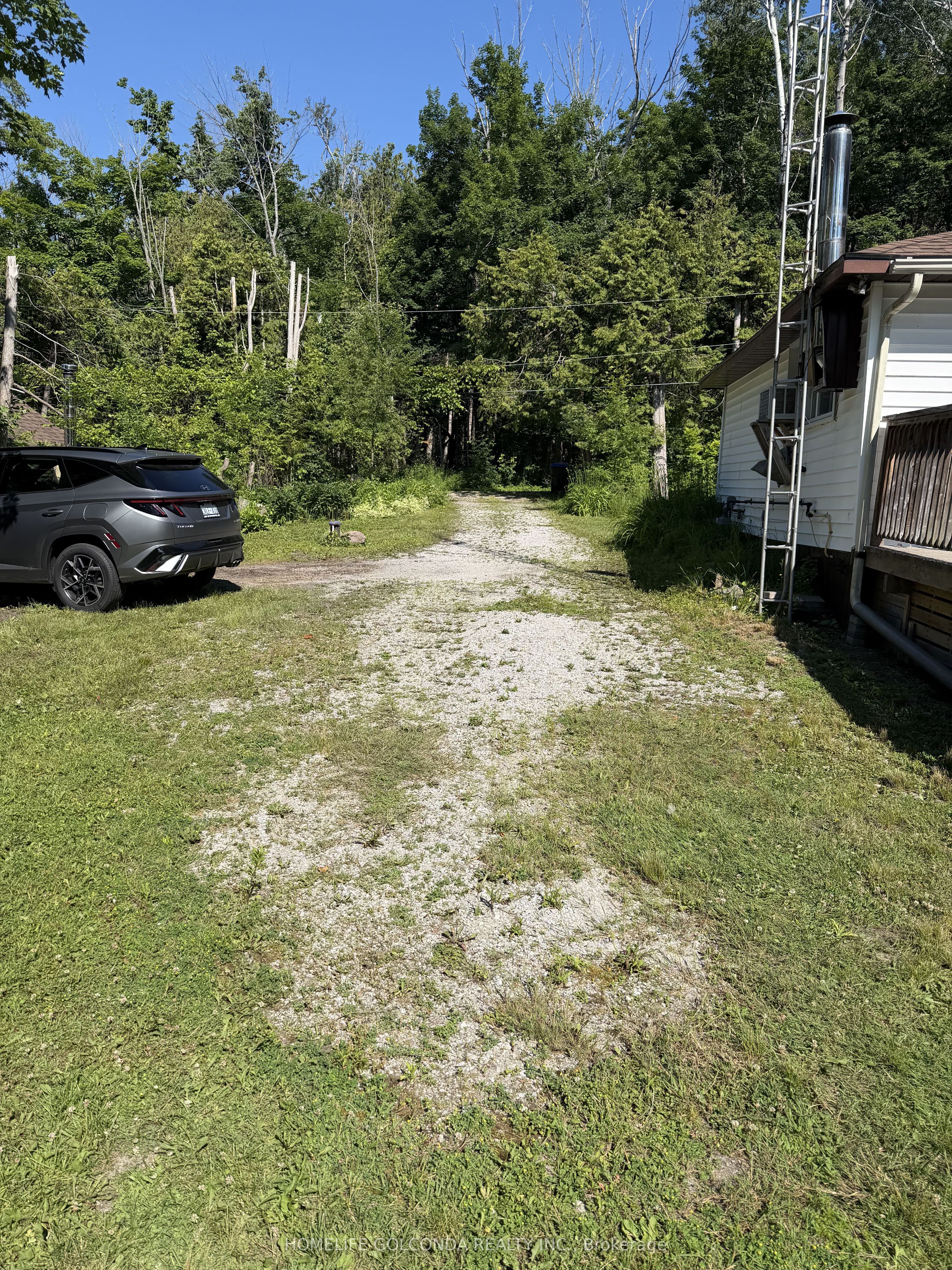 15 Poplar Crescent Property Photo 16