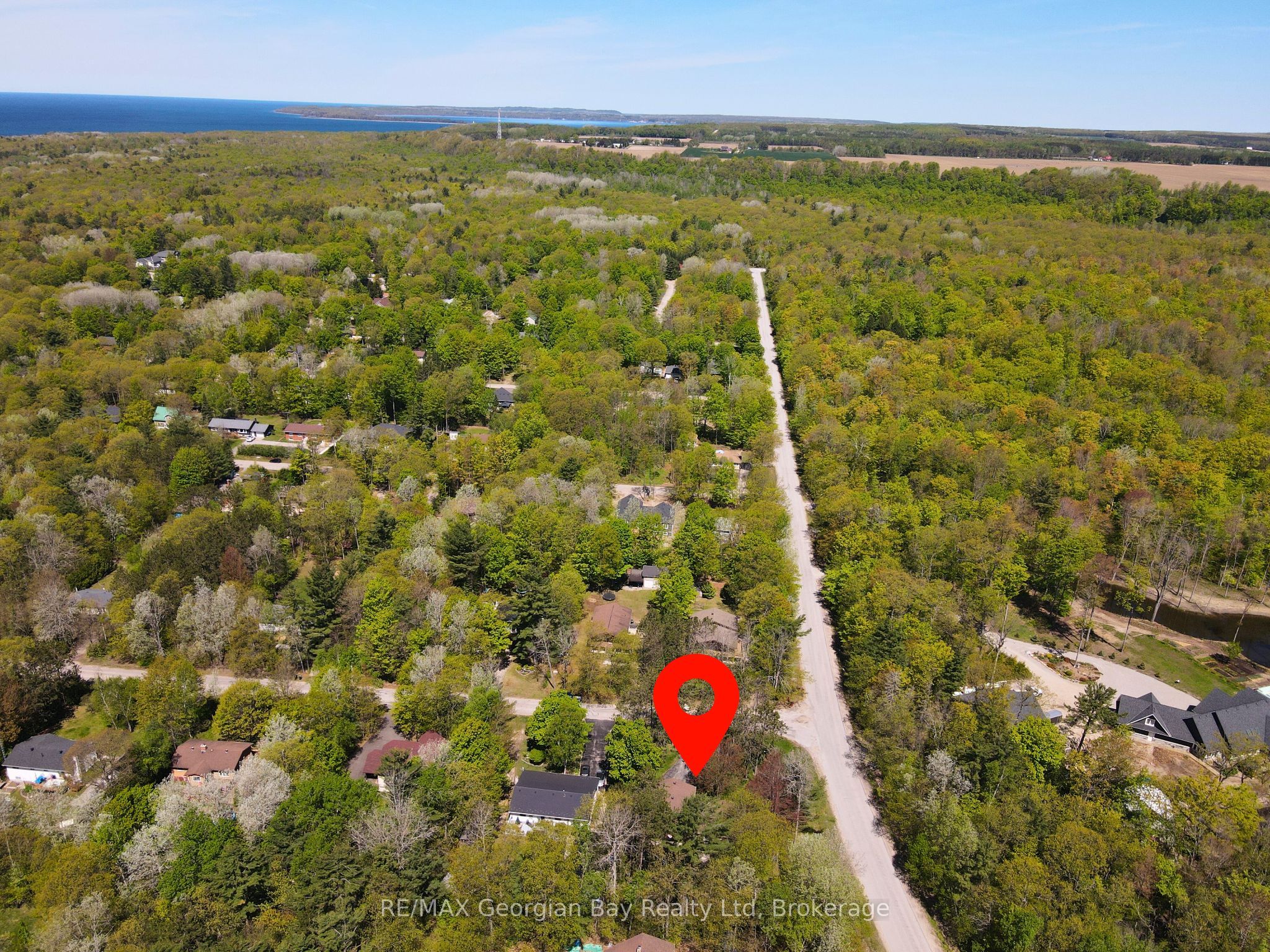 1 Lindale Avenue Property Photo 44