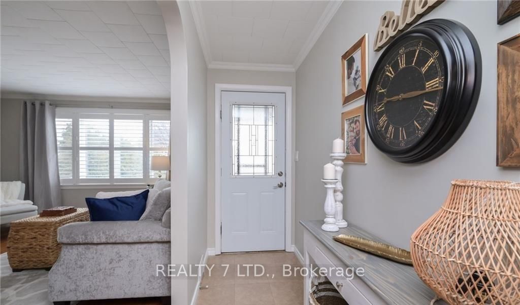 270 James Street E Property Photo 2