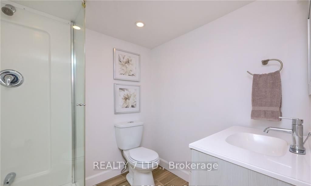 270 James Street E Property Photo 22